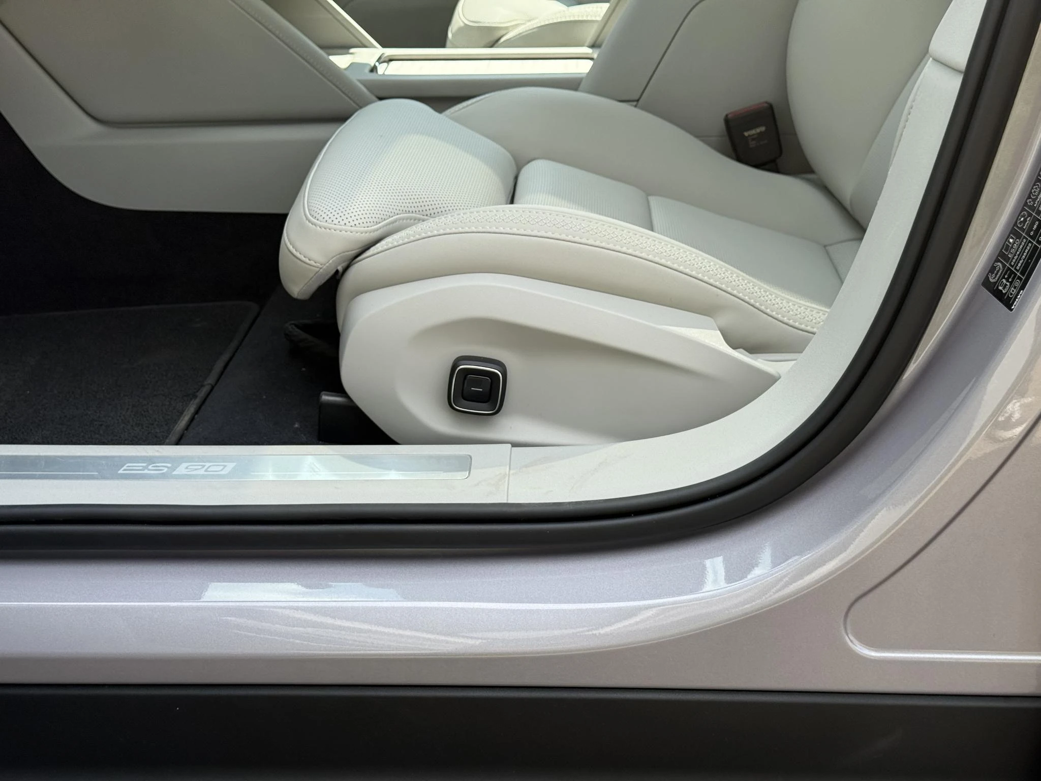 Volvo ES90 Single Motor Extended Range Ultra 92 kWh