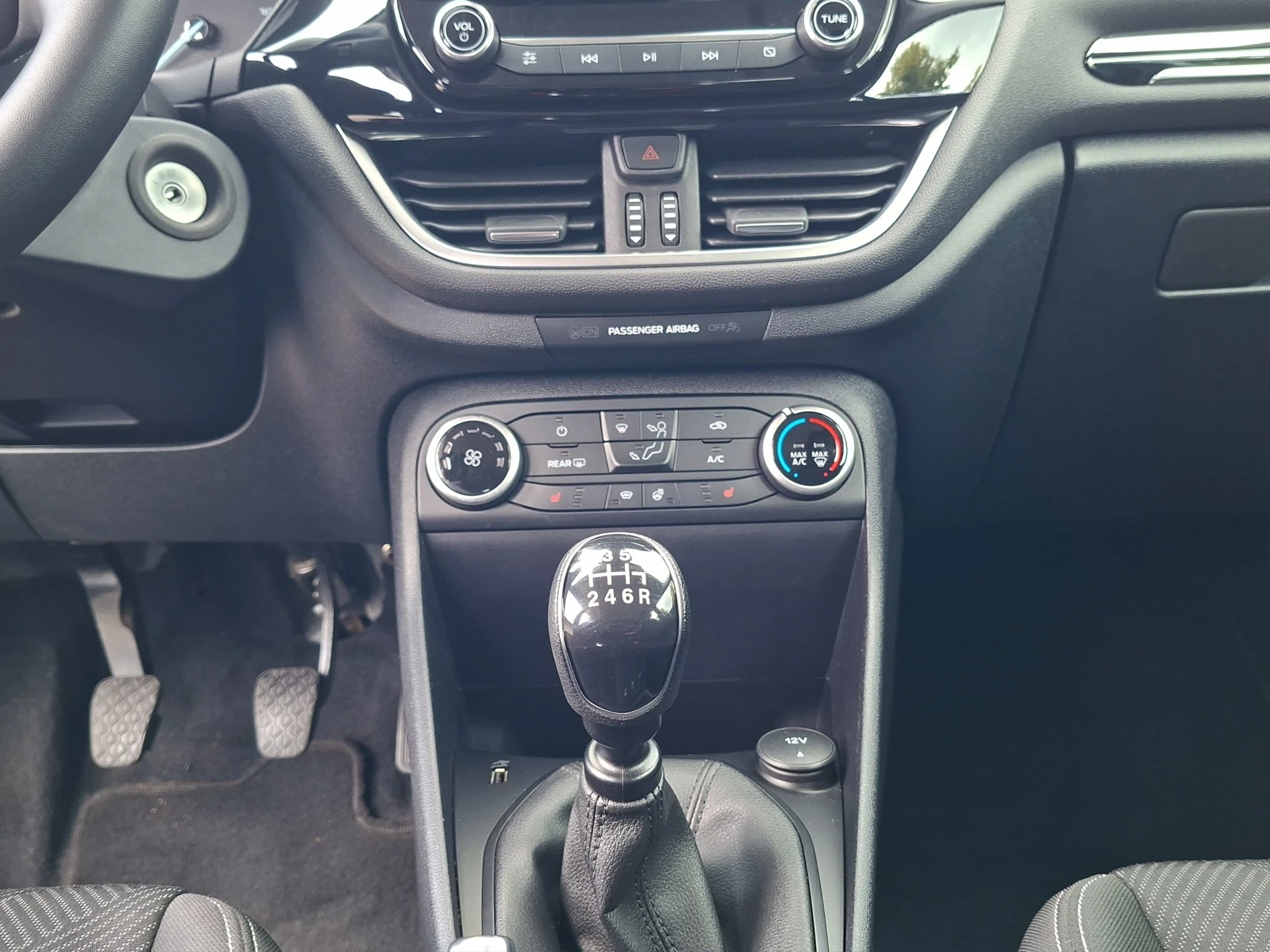 Ford-Fiesta-image-13