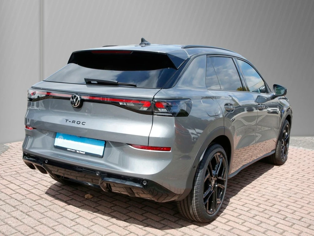 Volkswagen-T-Roc-image-4
