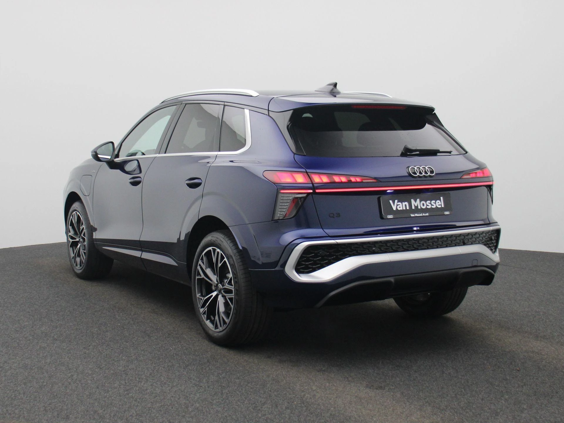 Audi Q3 1.5 200kW e-hybrid S edition