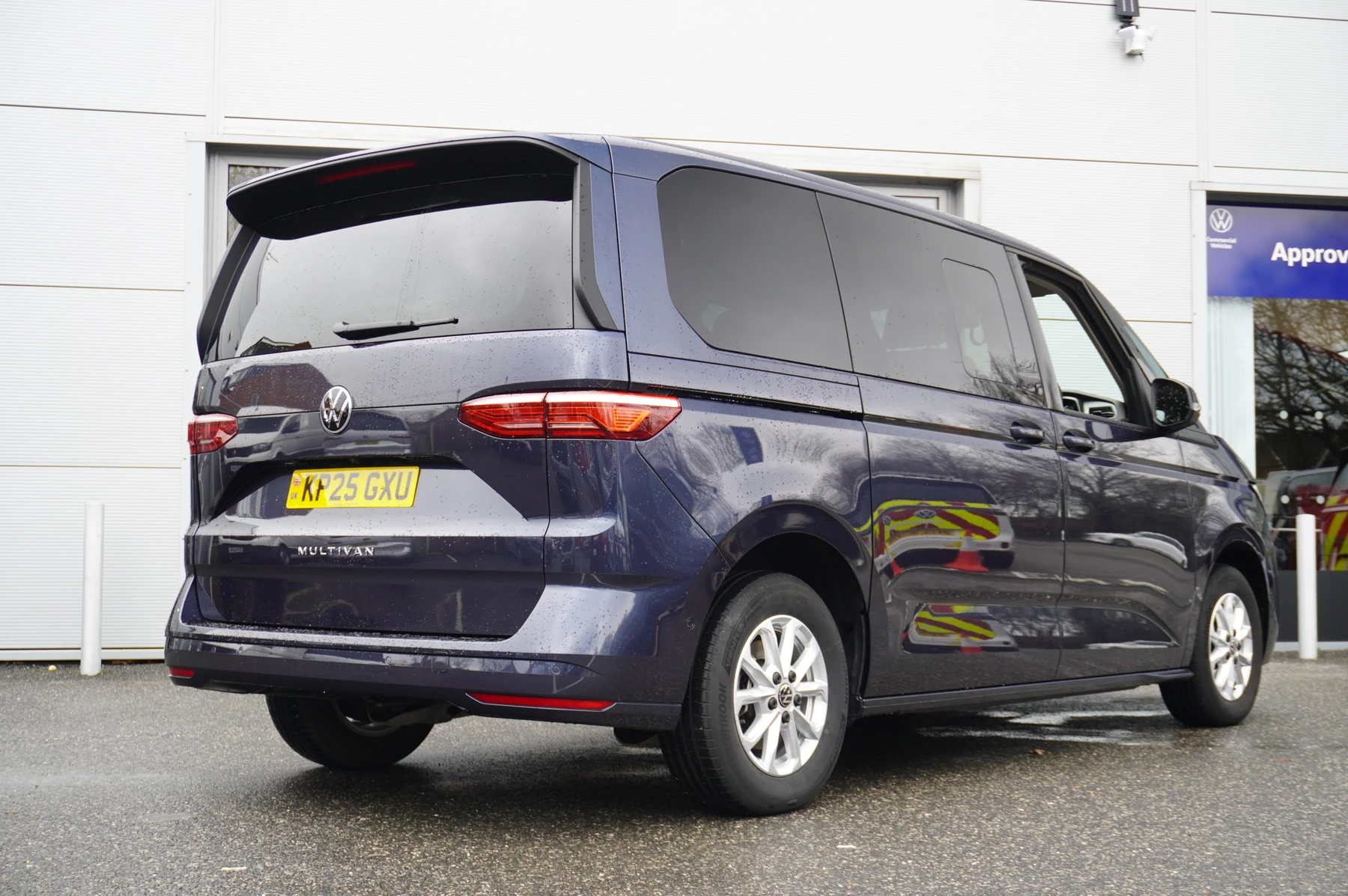 Volkswagen Multivan 2.0 TDI Life 5dr DSG