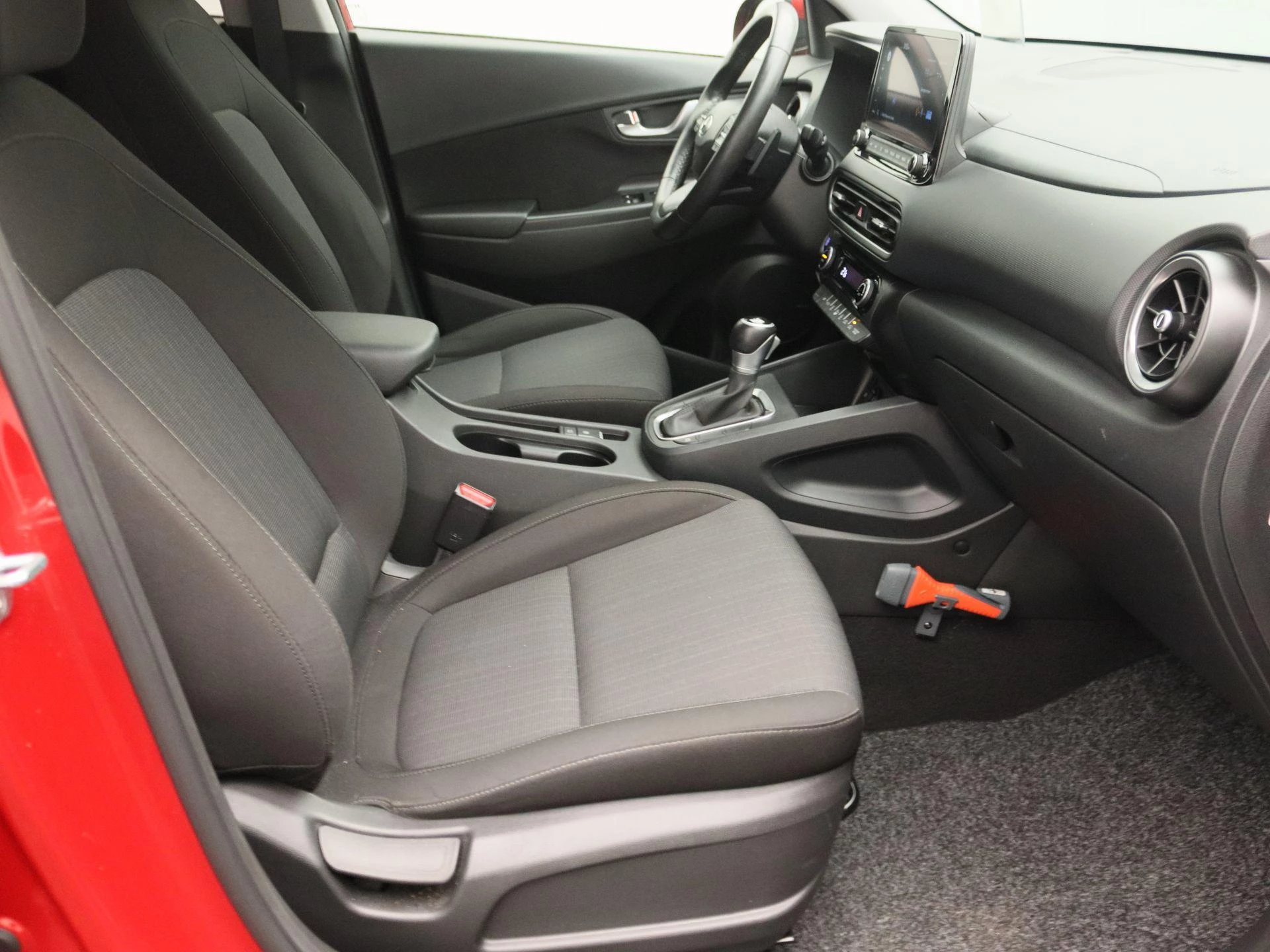 Hyundai-Kona-image-23