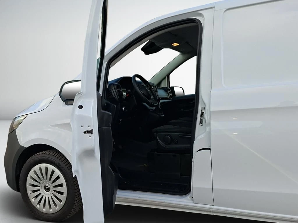Mercedes-Benz-Vito 116-image-15