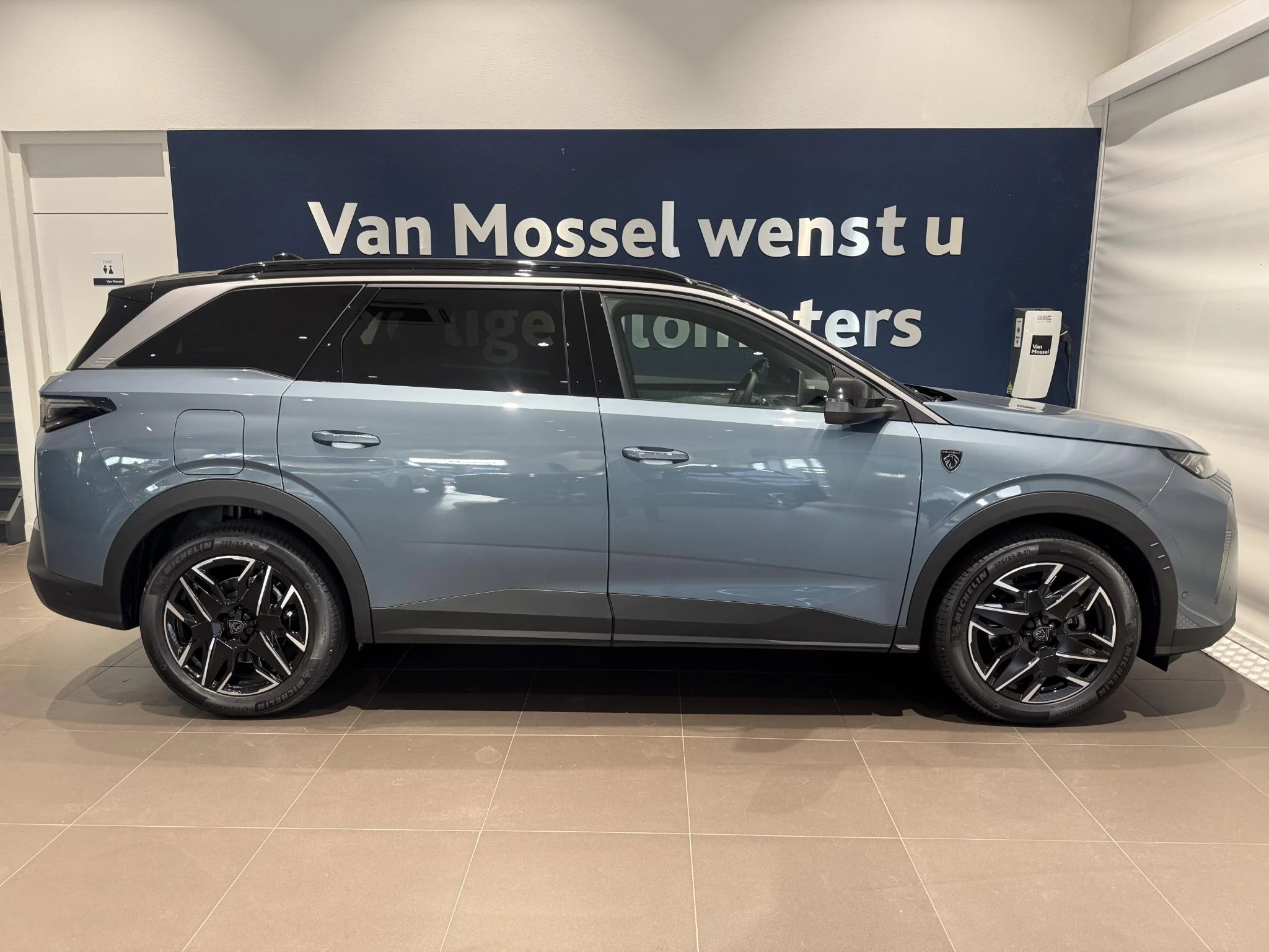 Peugeot-5008-image-3