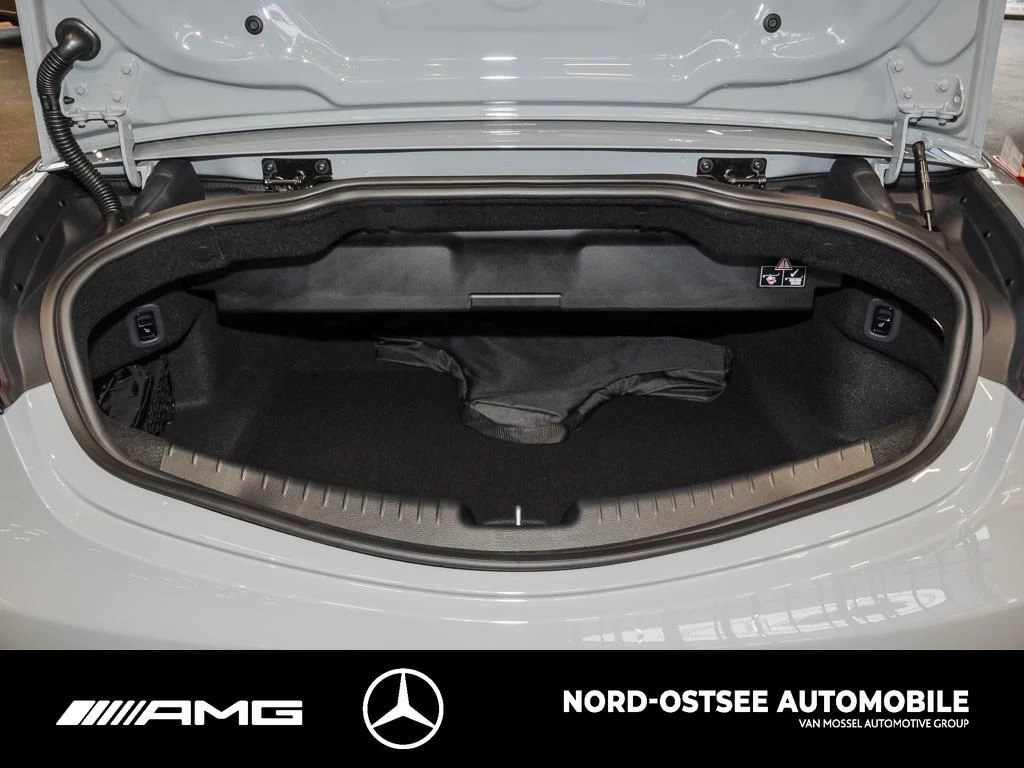 Mercedes-Benz-CLE-image-12