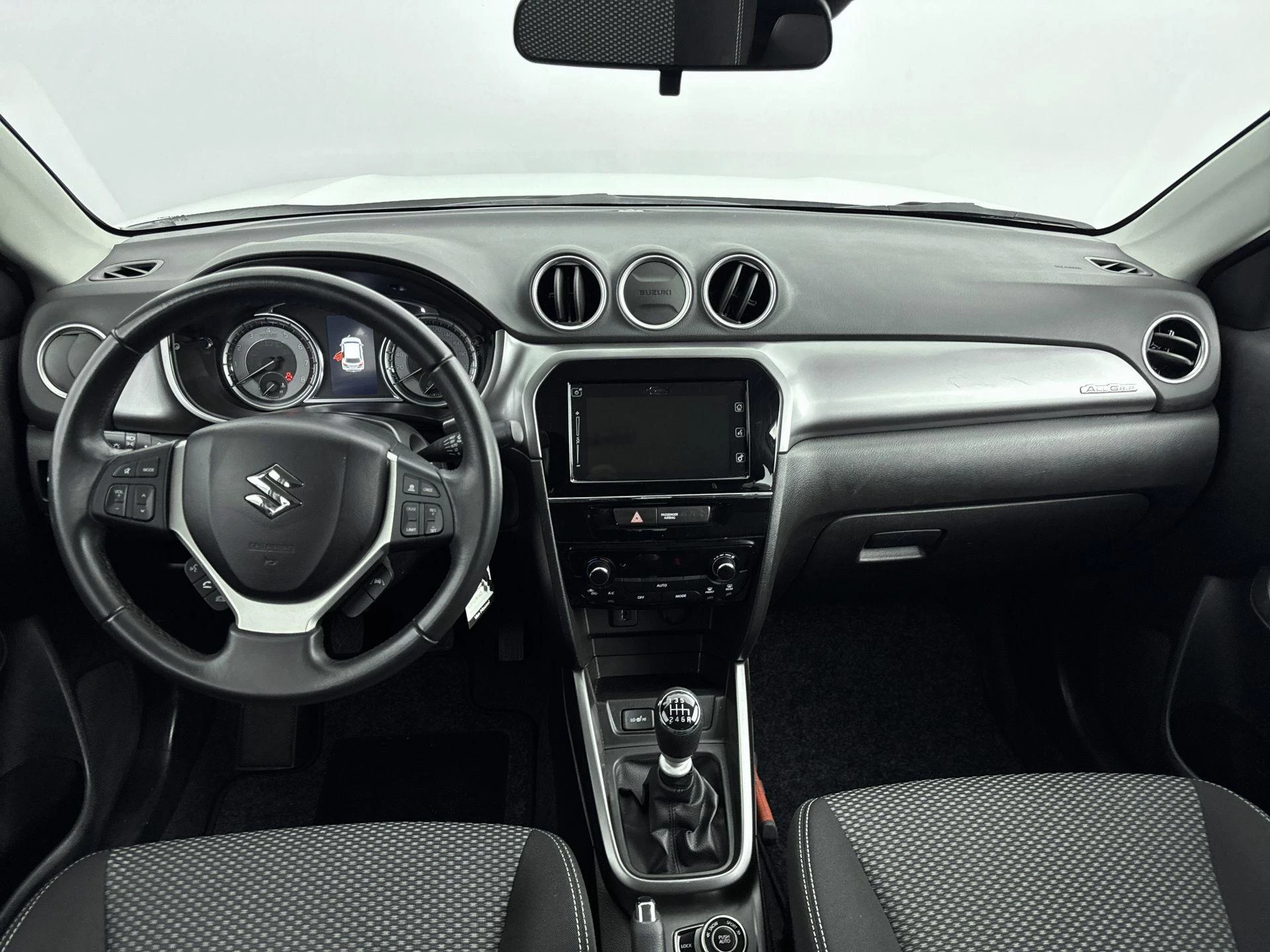 Suzuki-Vitara-image-21