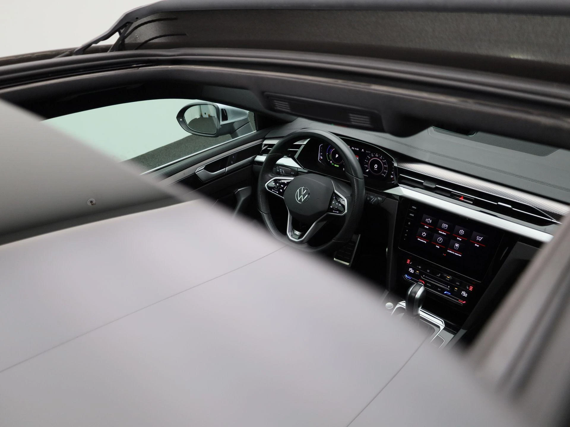 Volkswagen-Arteon-image-41