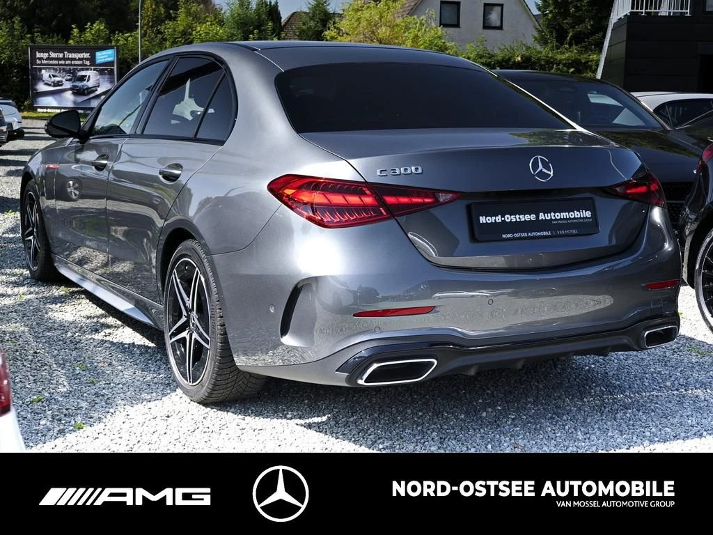 Mercedes-Benz C-Klasse 300 AMG AHK MBUX LED SHZ KEYLESS-GO AMG Line