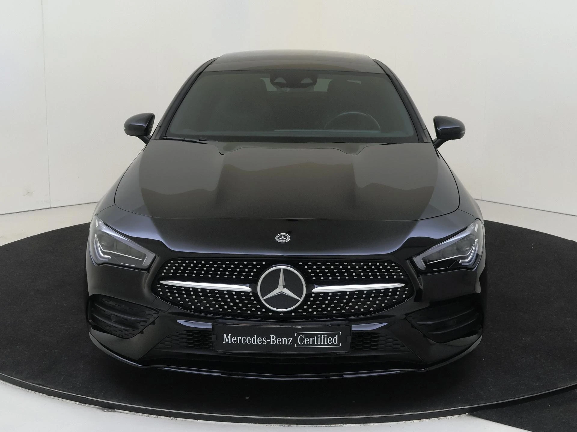 Mercedes-Benz-CLA-image-4