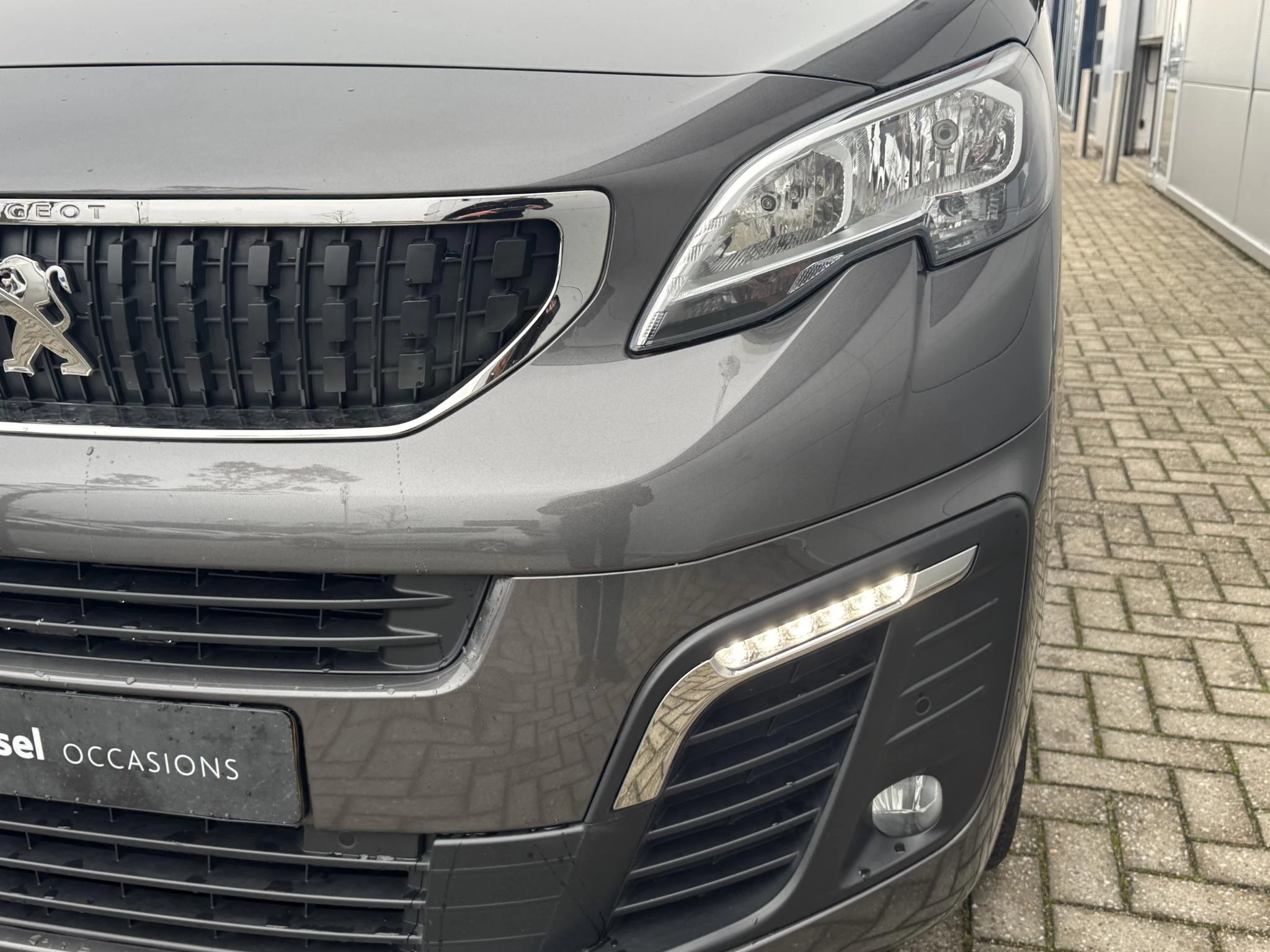 Peugeot-Expert-image-10