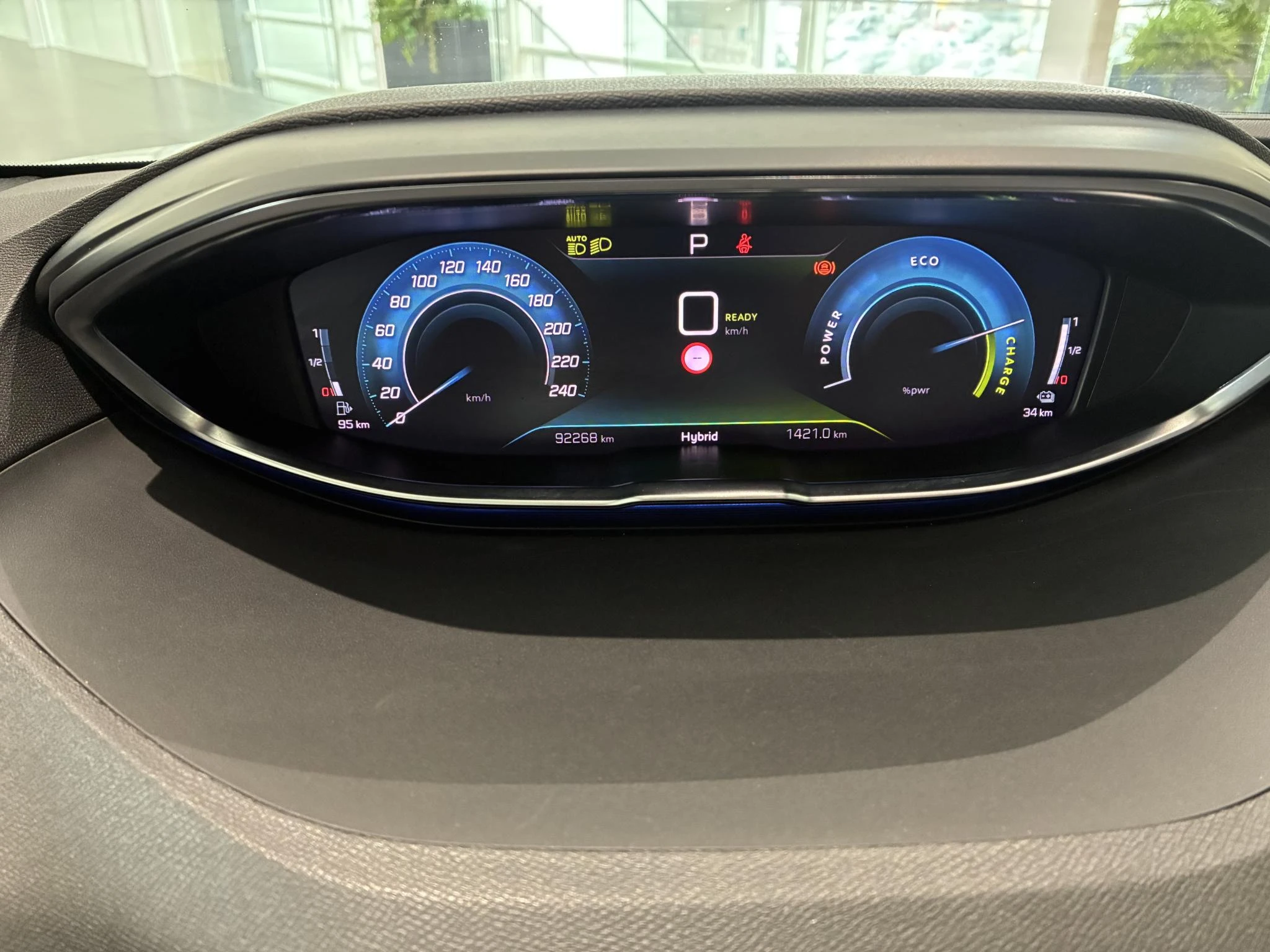 Peugeot 3008 1.6 HYbrid 225 GT