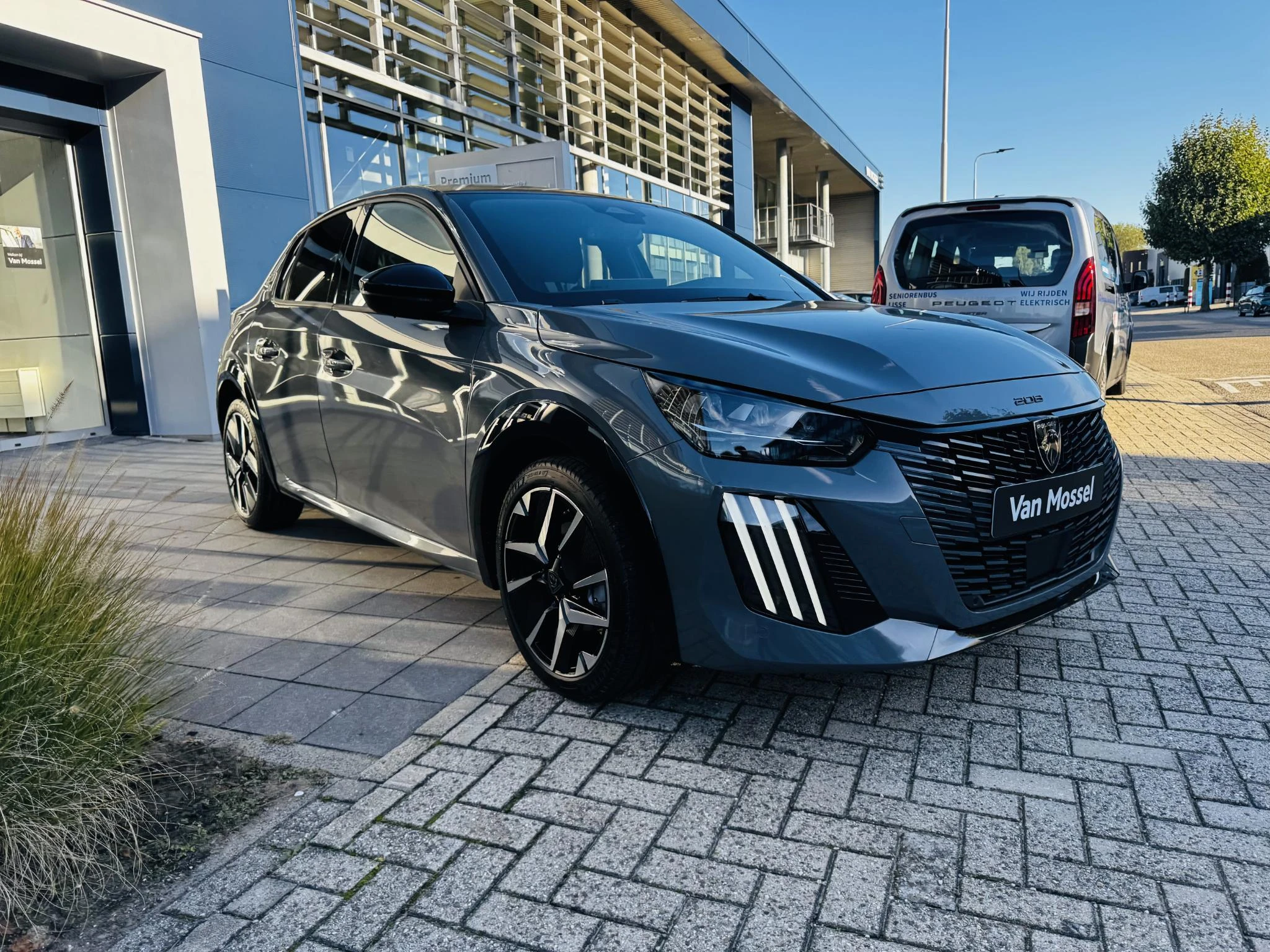 Peugeot-208-image-5
