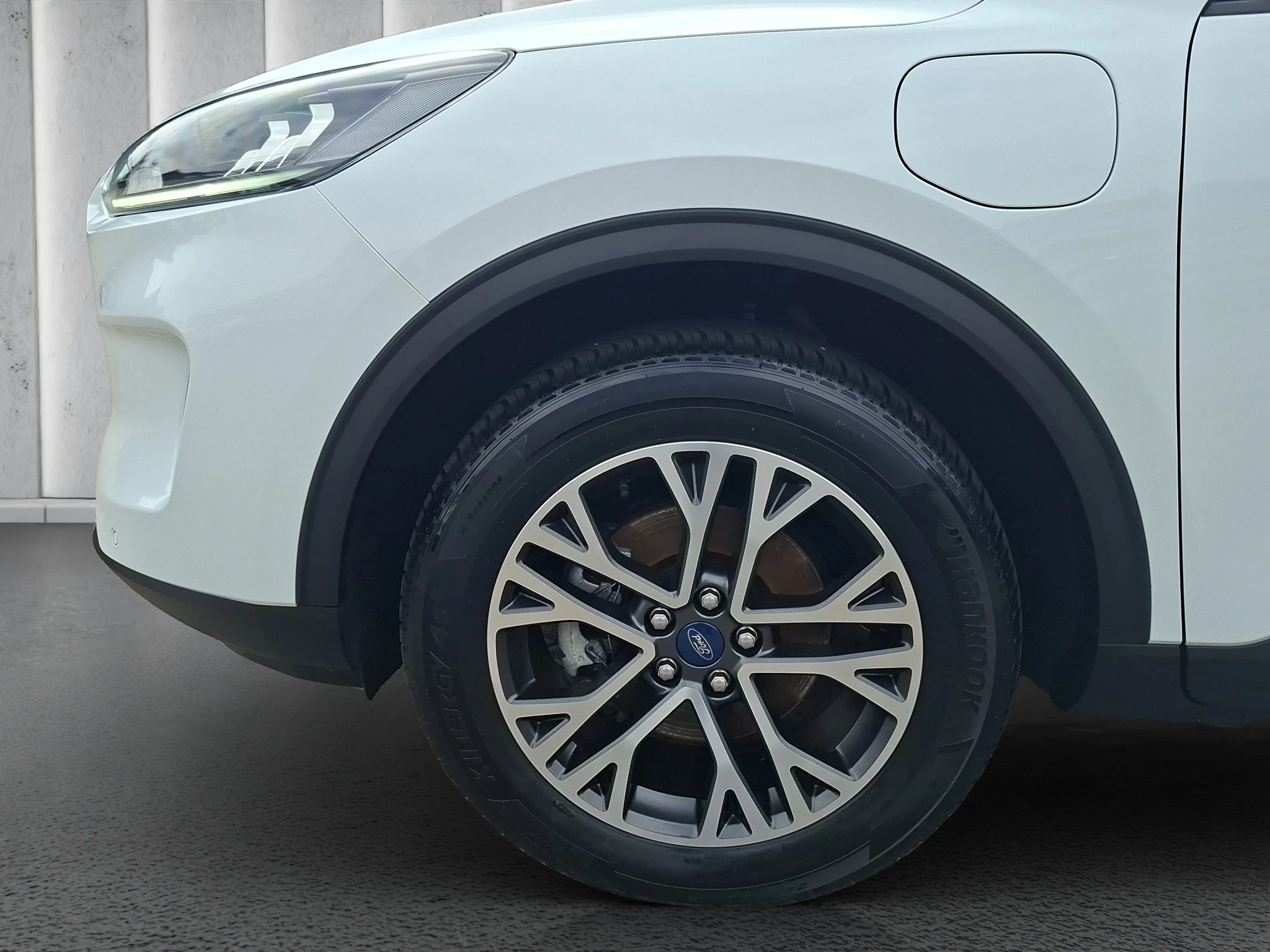 Ford Kuga Titanium 2.5 PHEV Aut. | AHK | GJR | RFK | SHZ | PDC | LMF | Navi