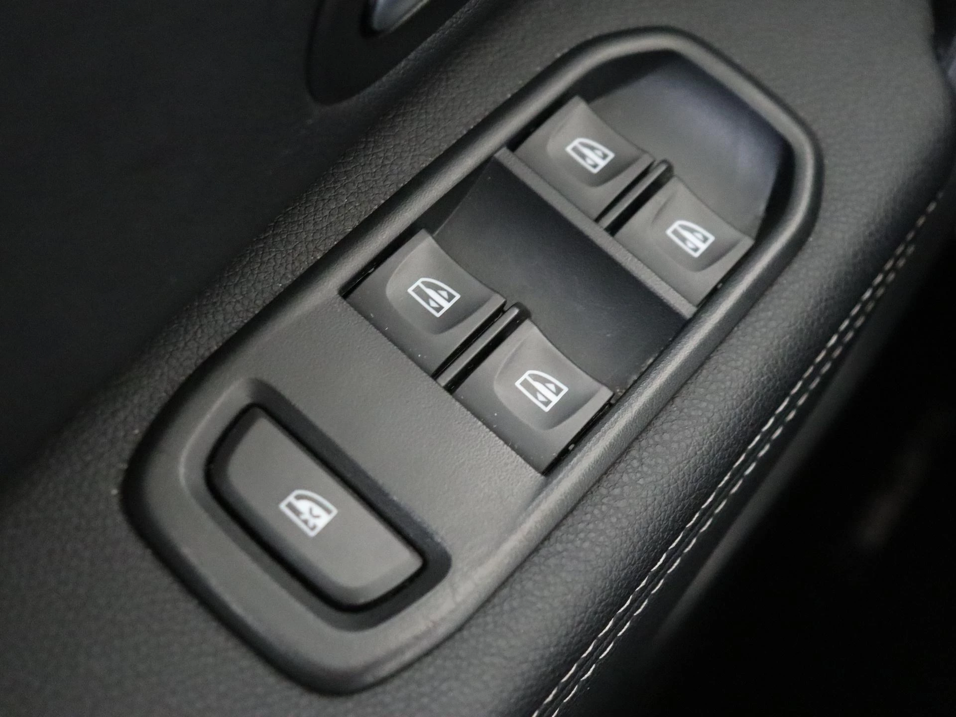 Dacia-Duster-image-28