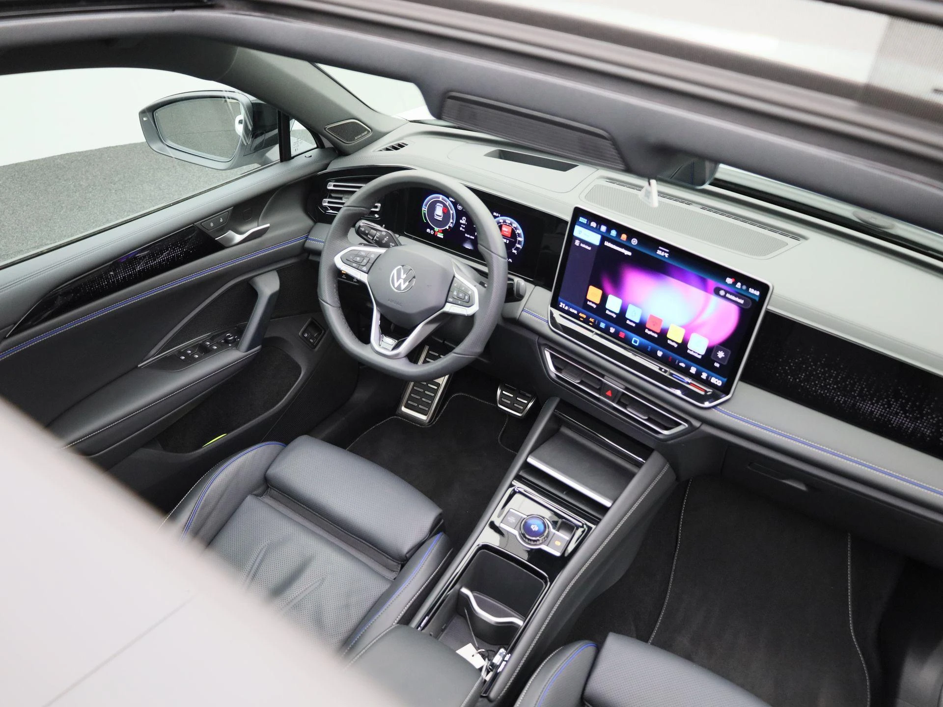 Volkswagen Tiguan 1.5 eHybrid R-Line Edition 272 PK