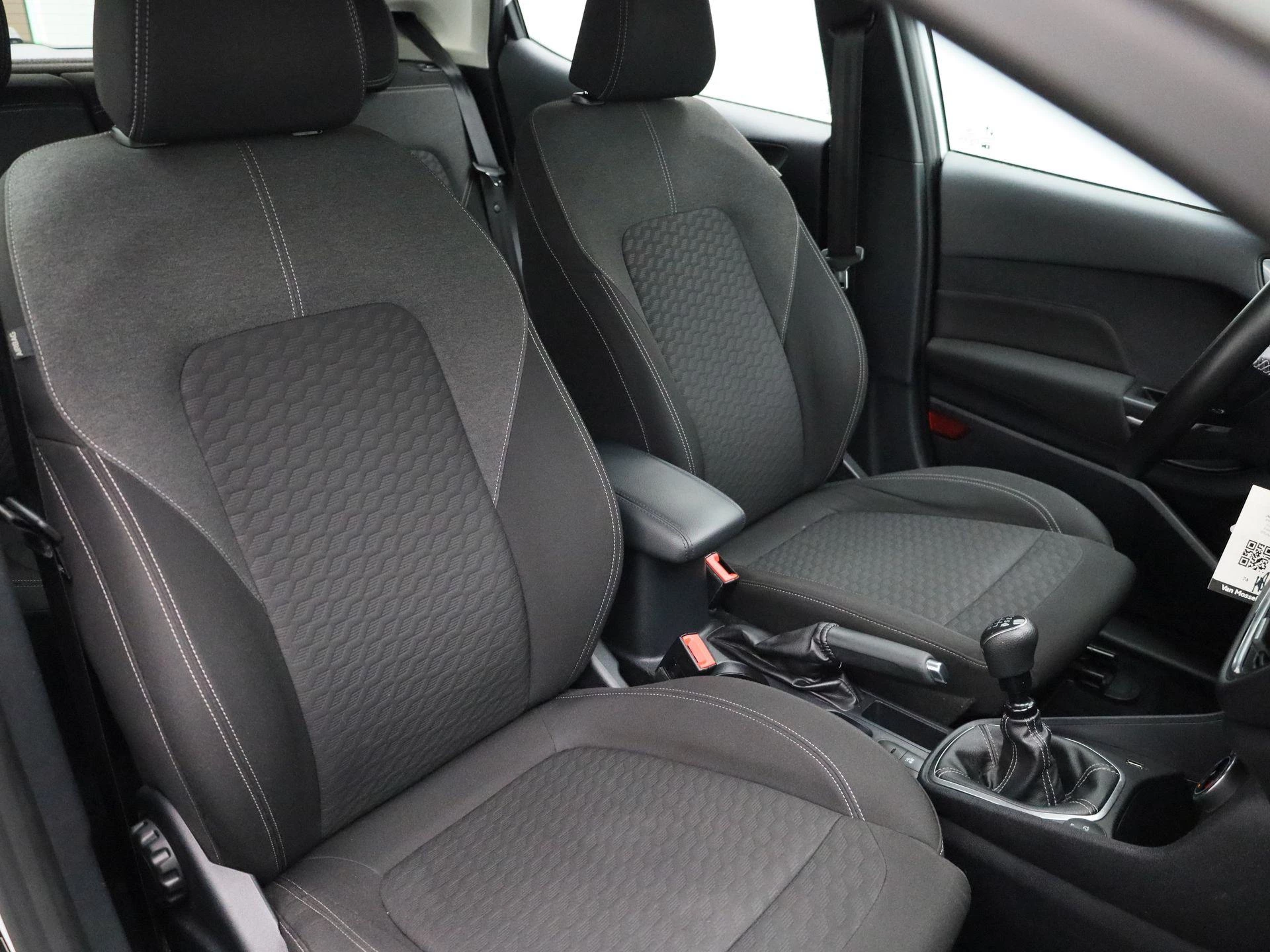 Ford Fiesta 1.0 EcoBoost Hybrid Titanium