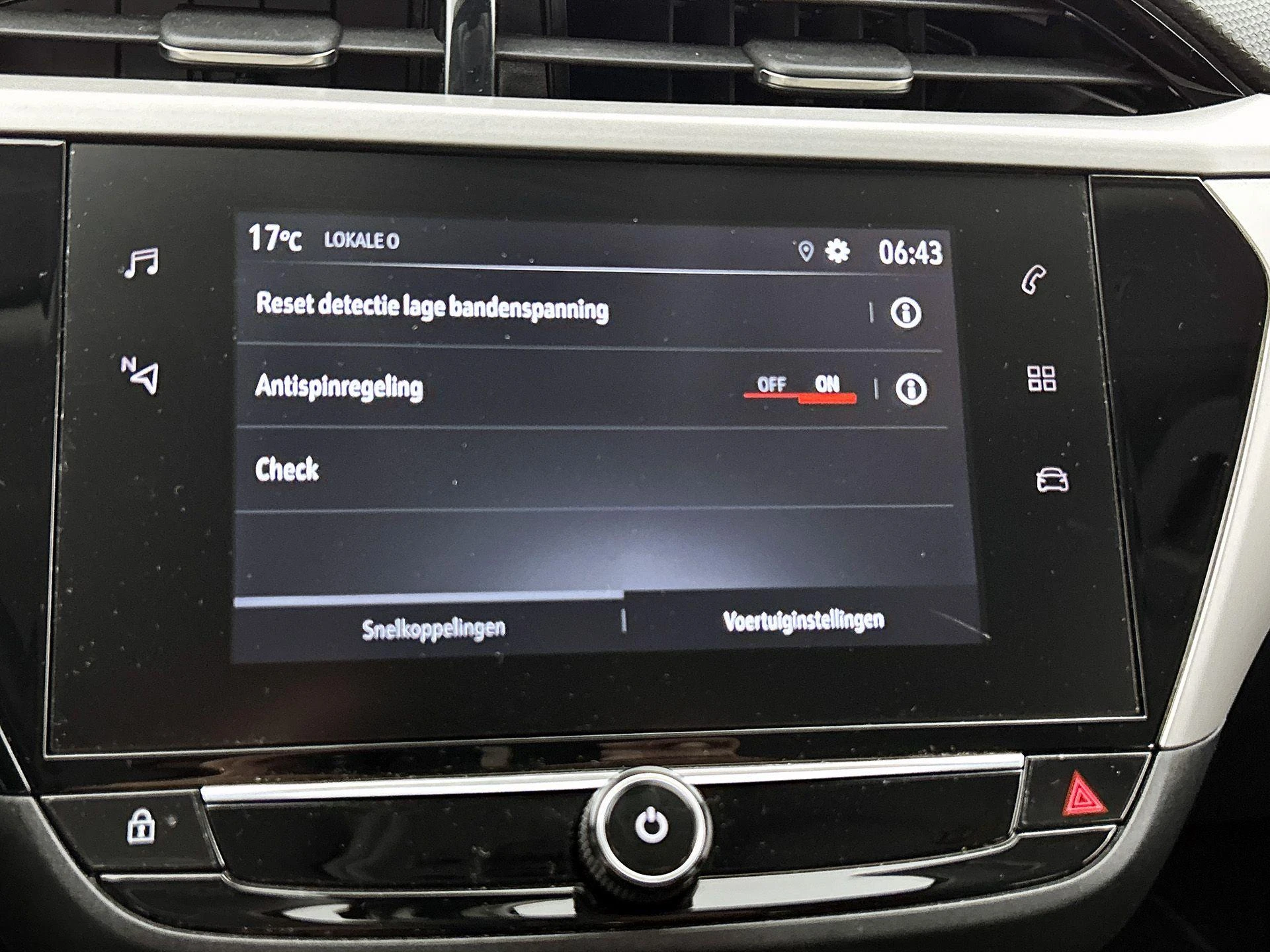 Opel-Corsa-image-6