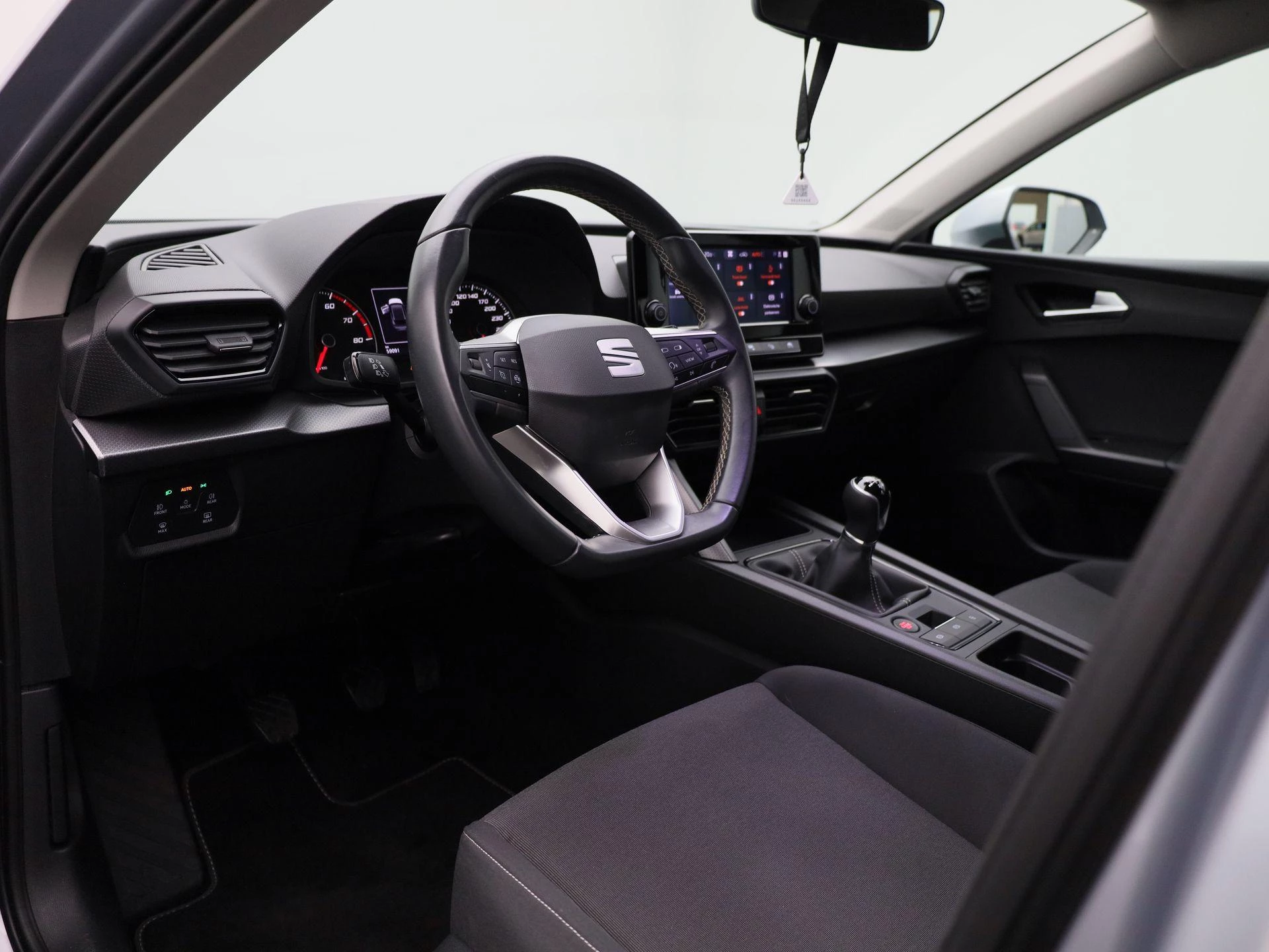 SEAT-Leon-image-28
