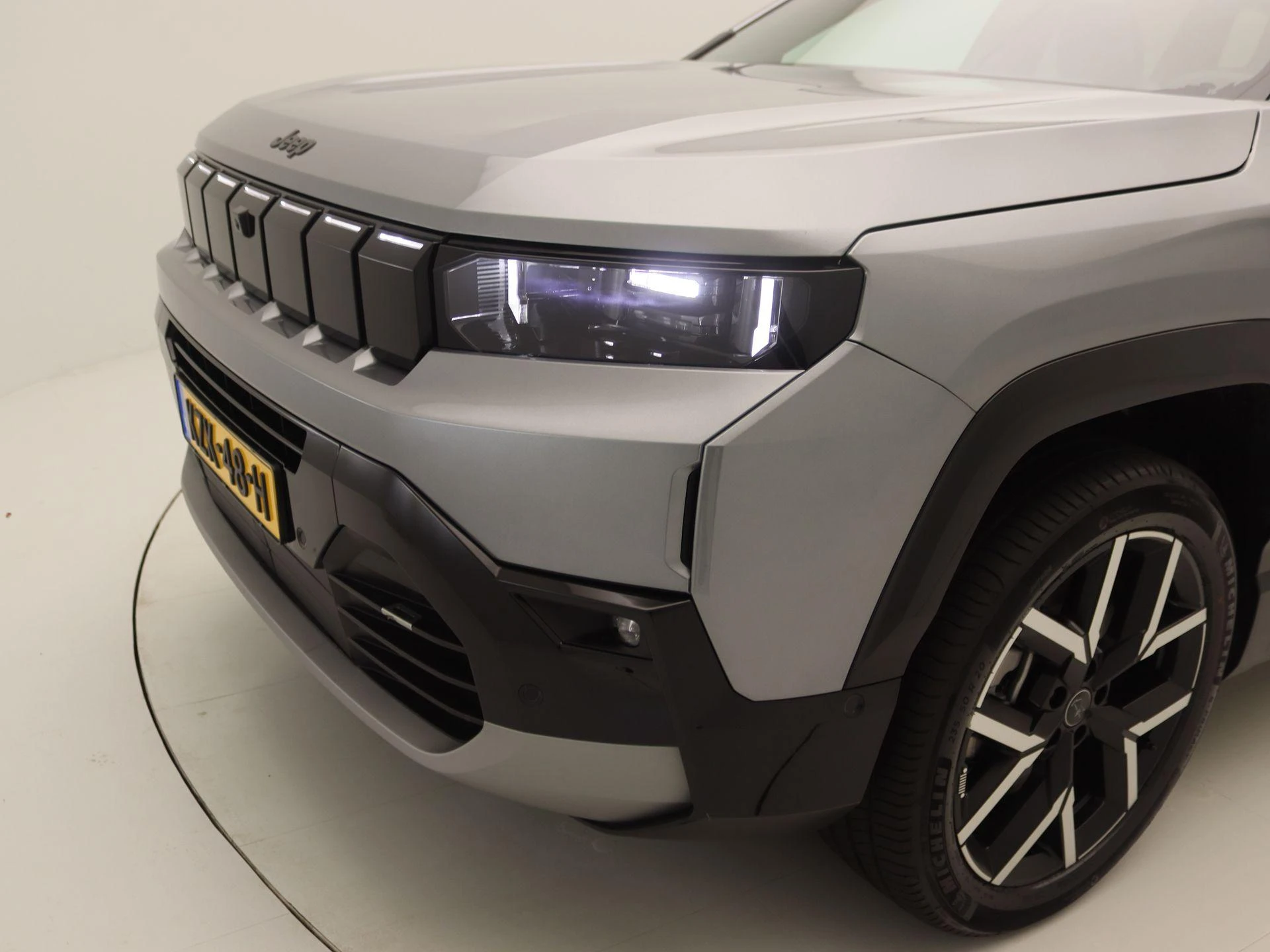 Jeep-Compass-image-15