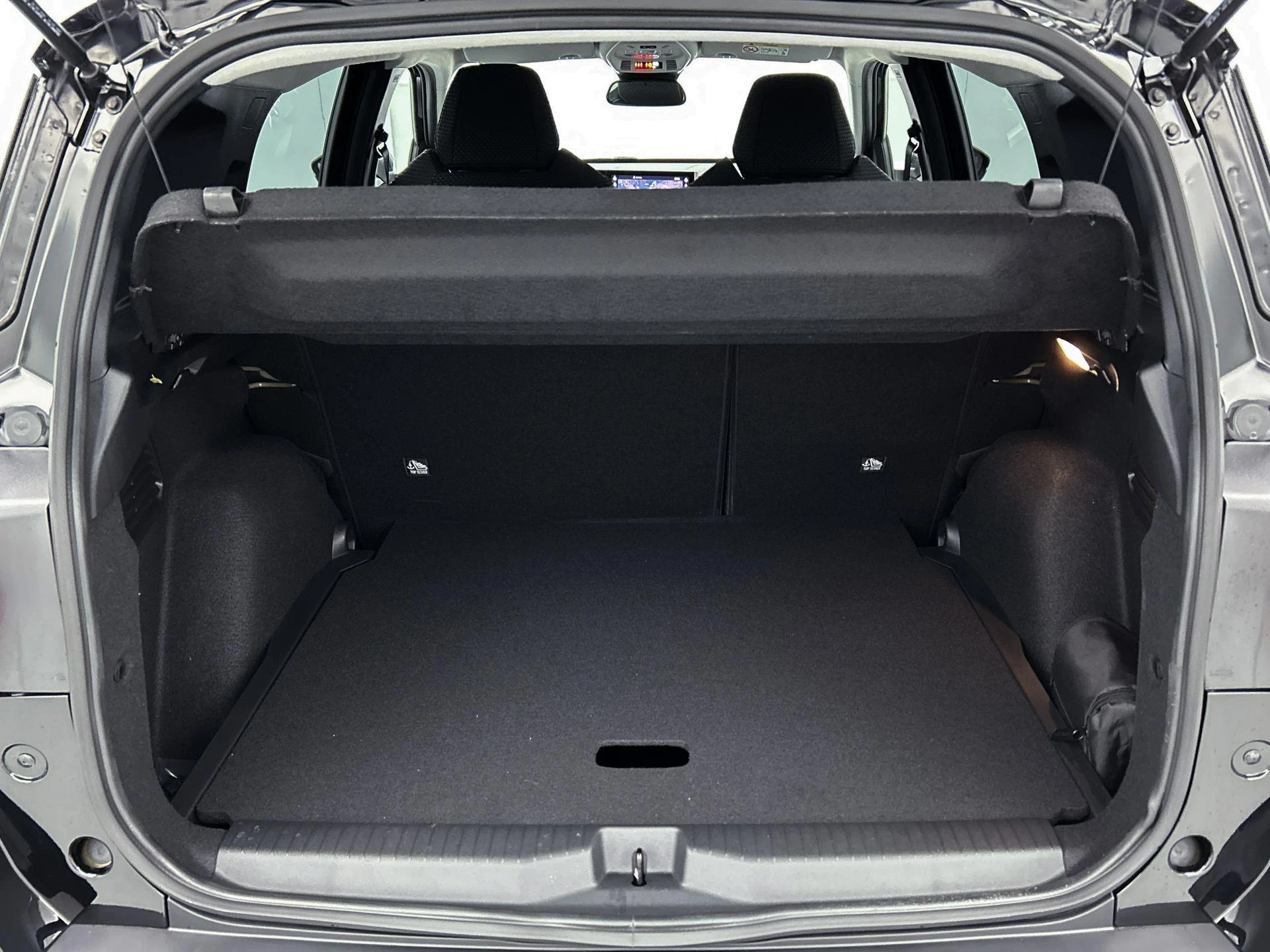 Opel-Frontera-image-12