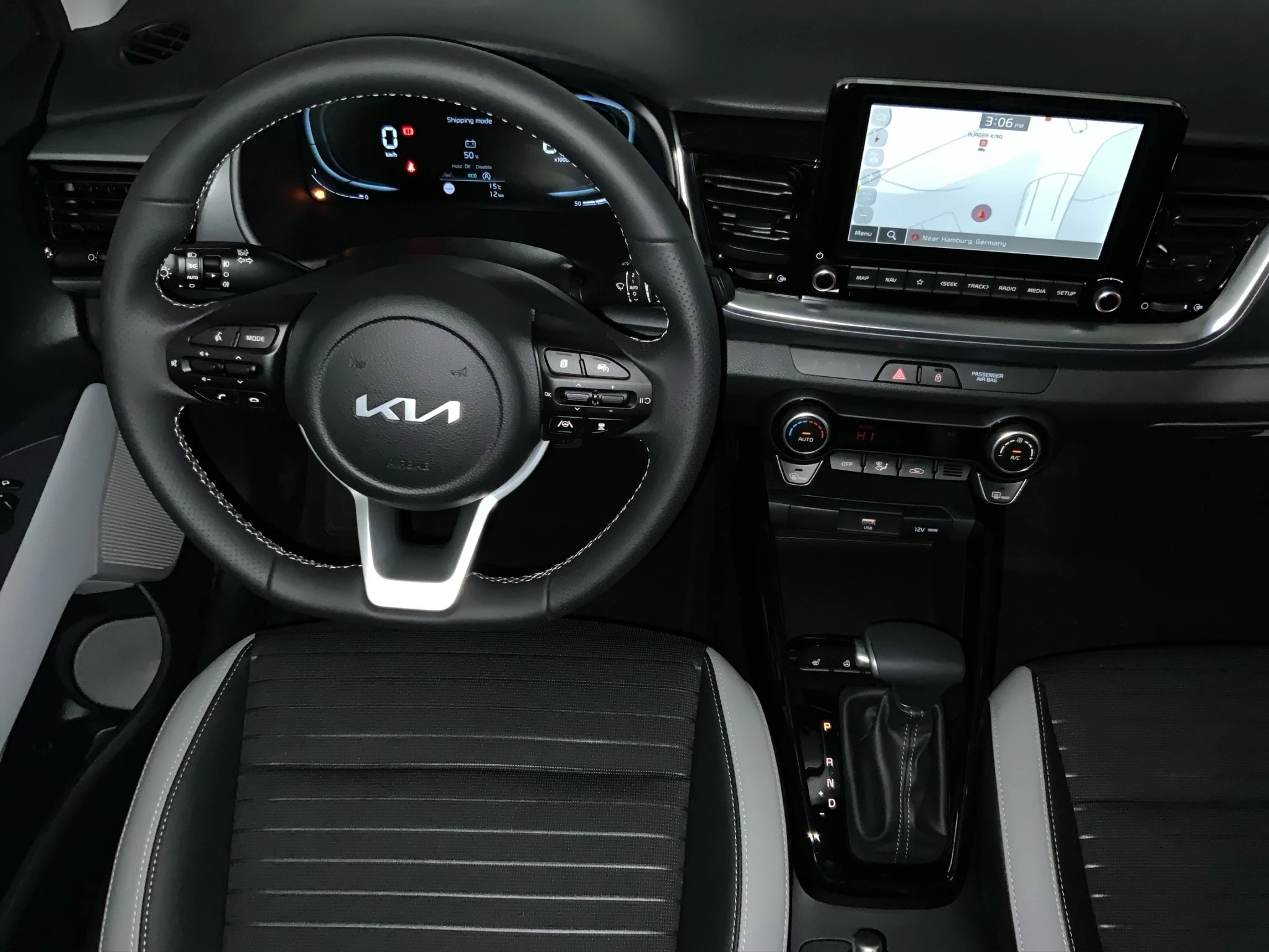 Kia-Stonic-image-11