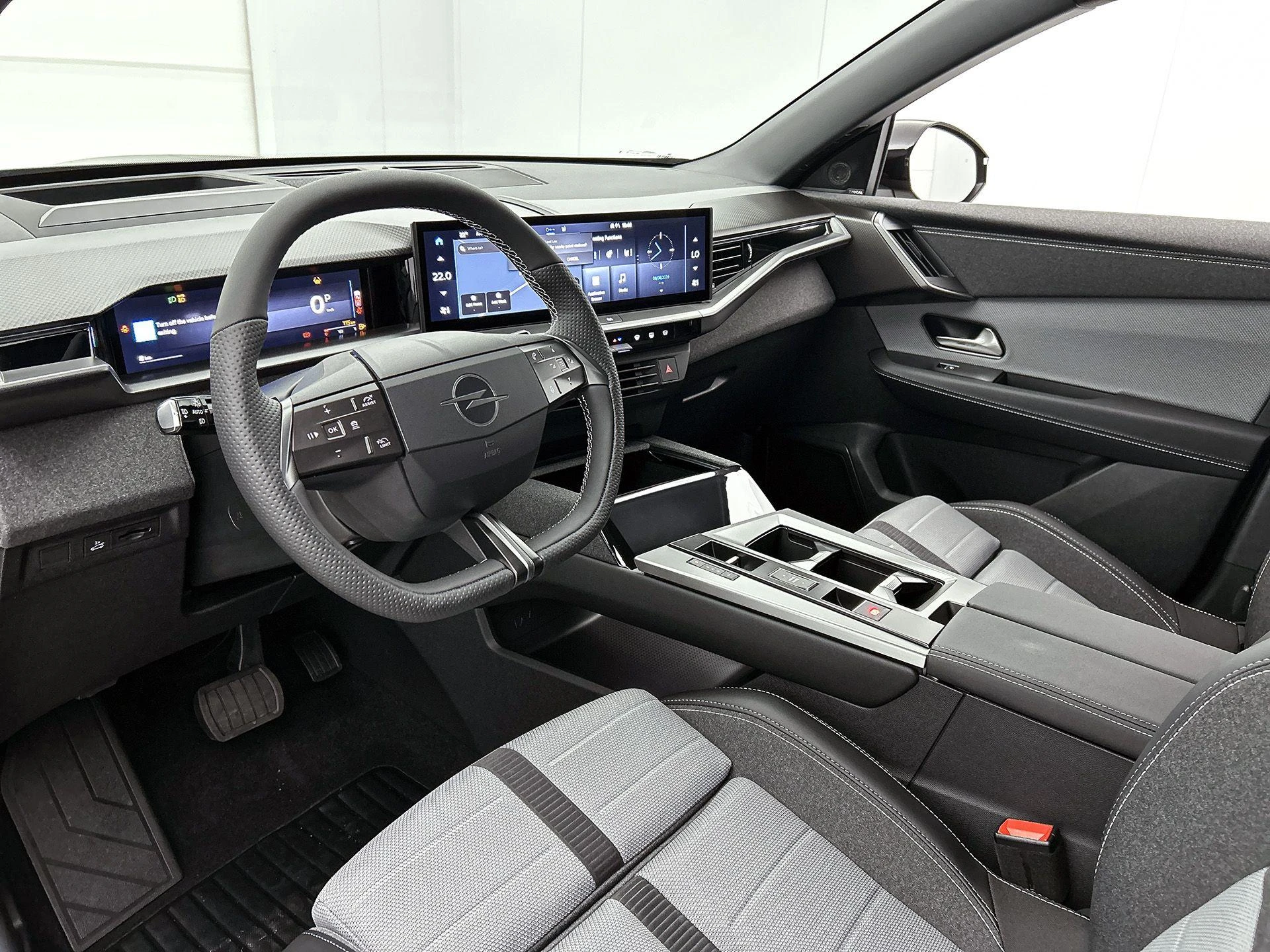 Opel-Grandland-image-18