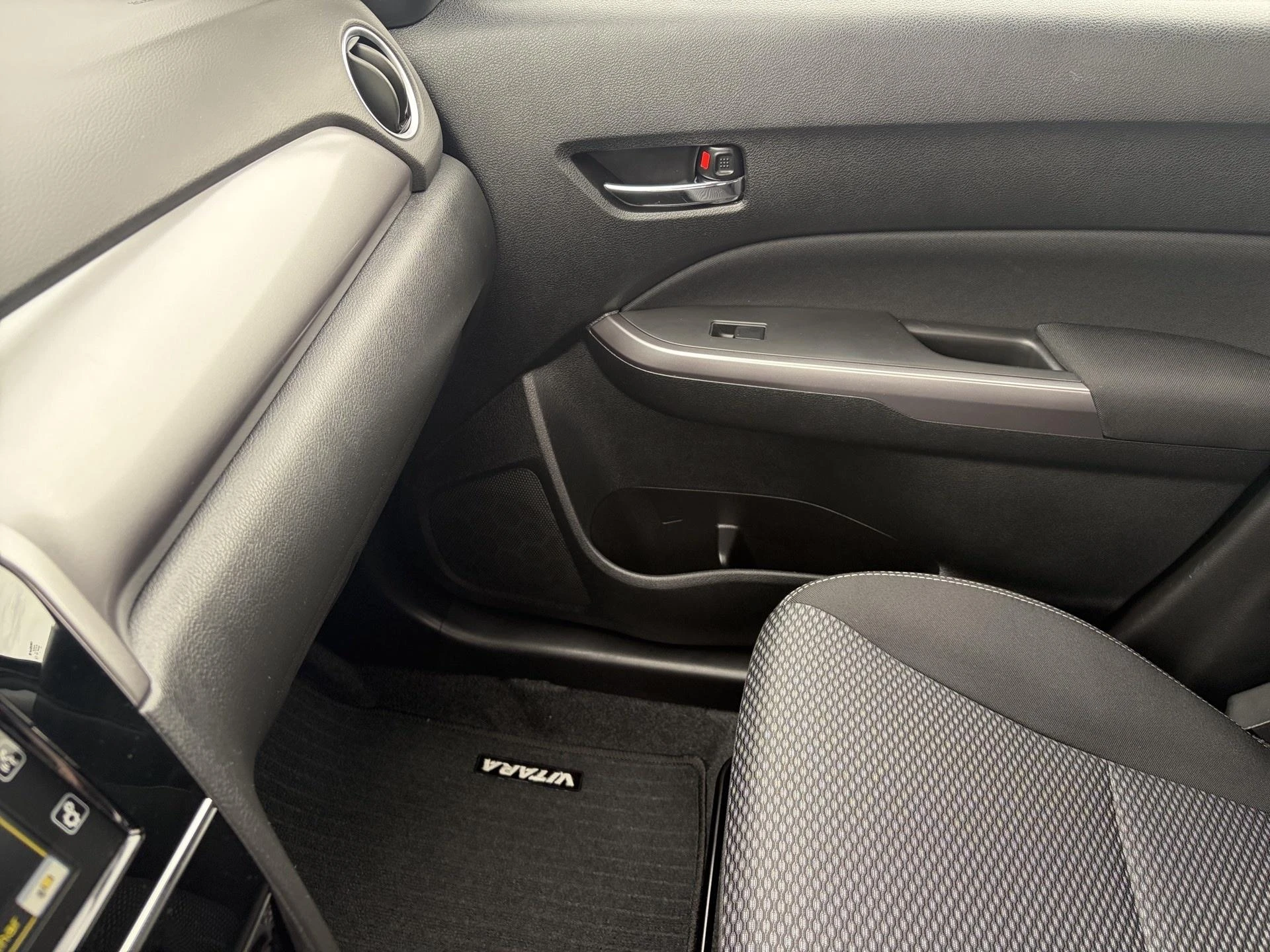 Suzuki-Grand Vitara-image-19