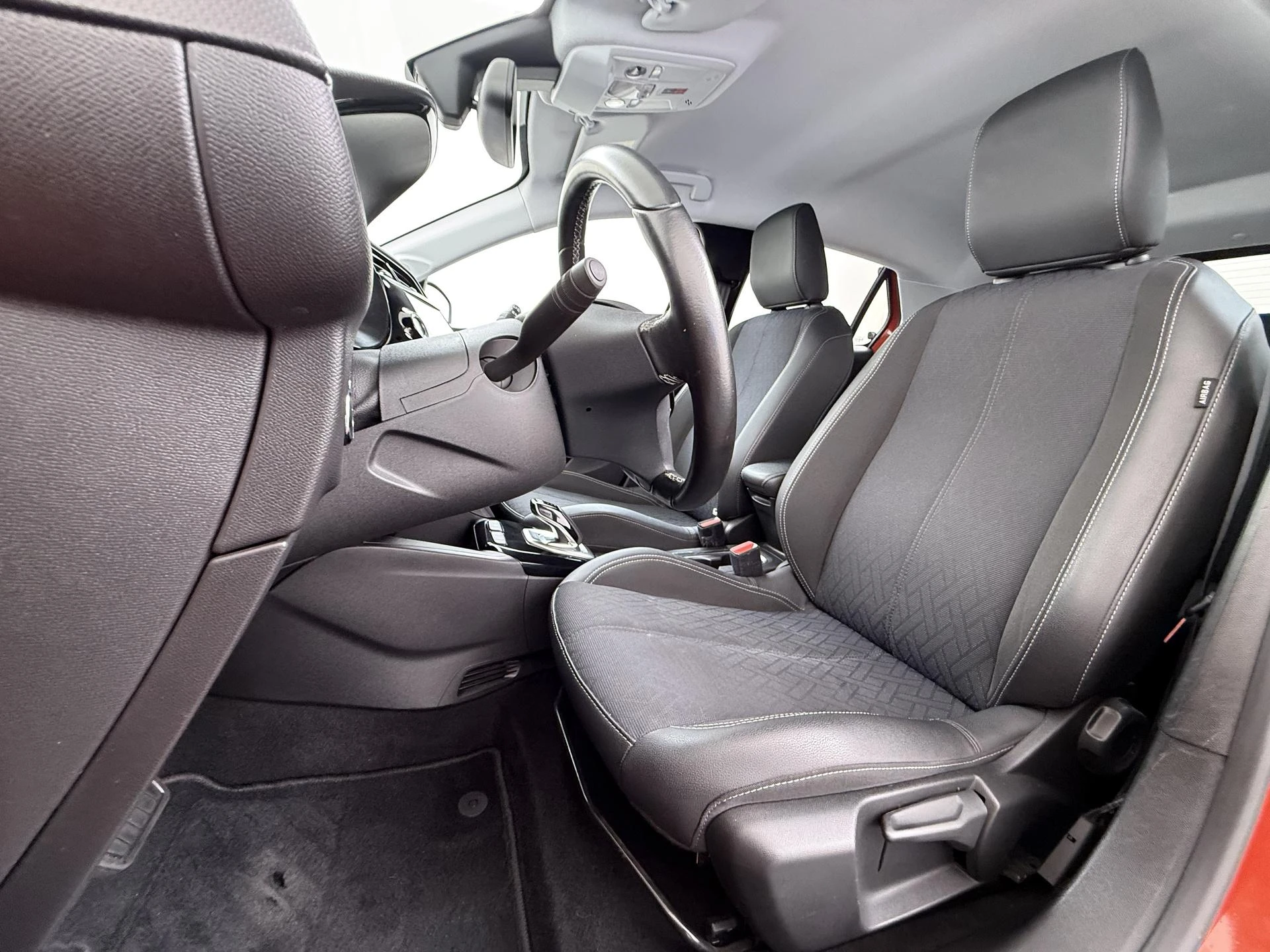Opel-Corsa-e-image-12