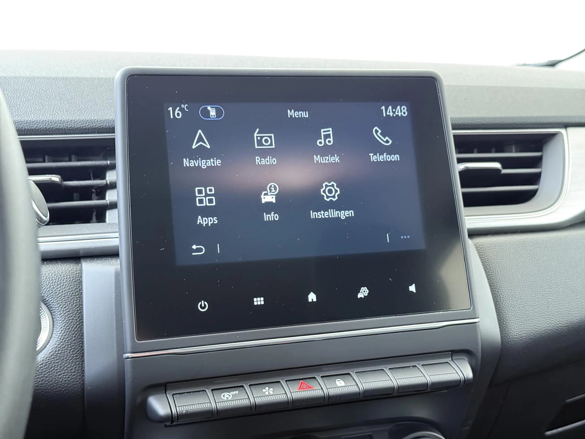 Renault-Captur-image-19