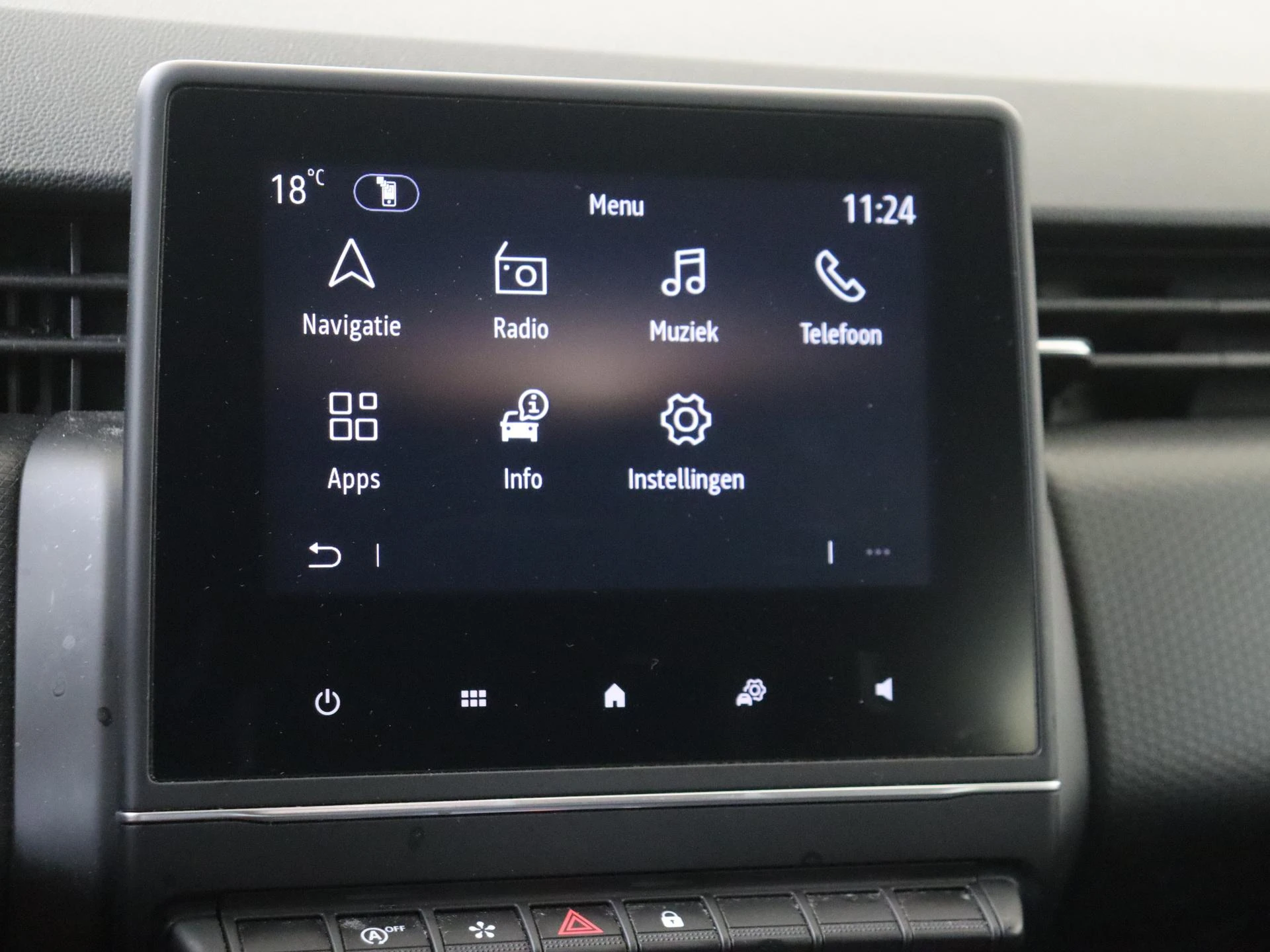 Renault-Clio-image-16