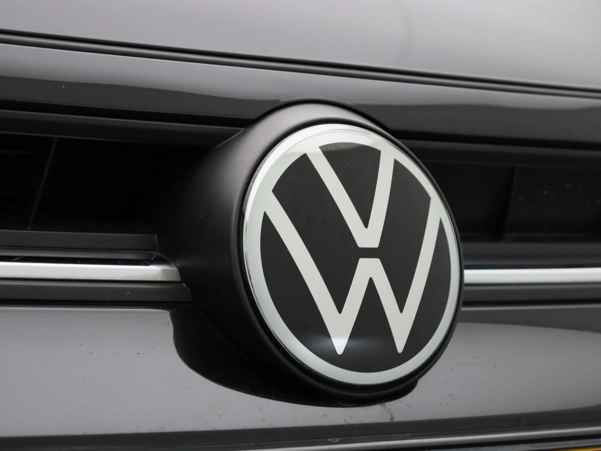 Volkswagen-Polo-image-37