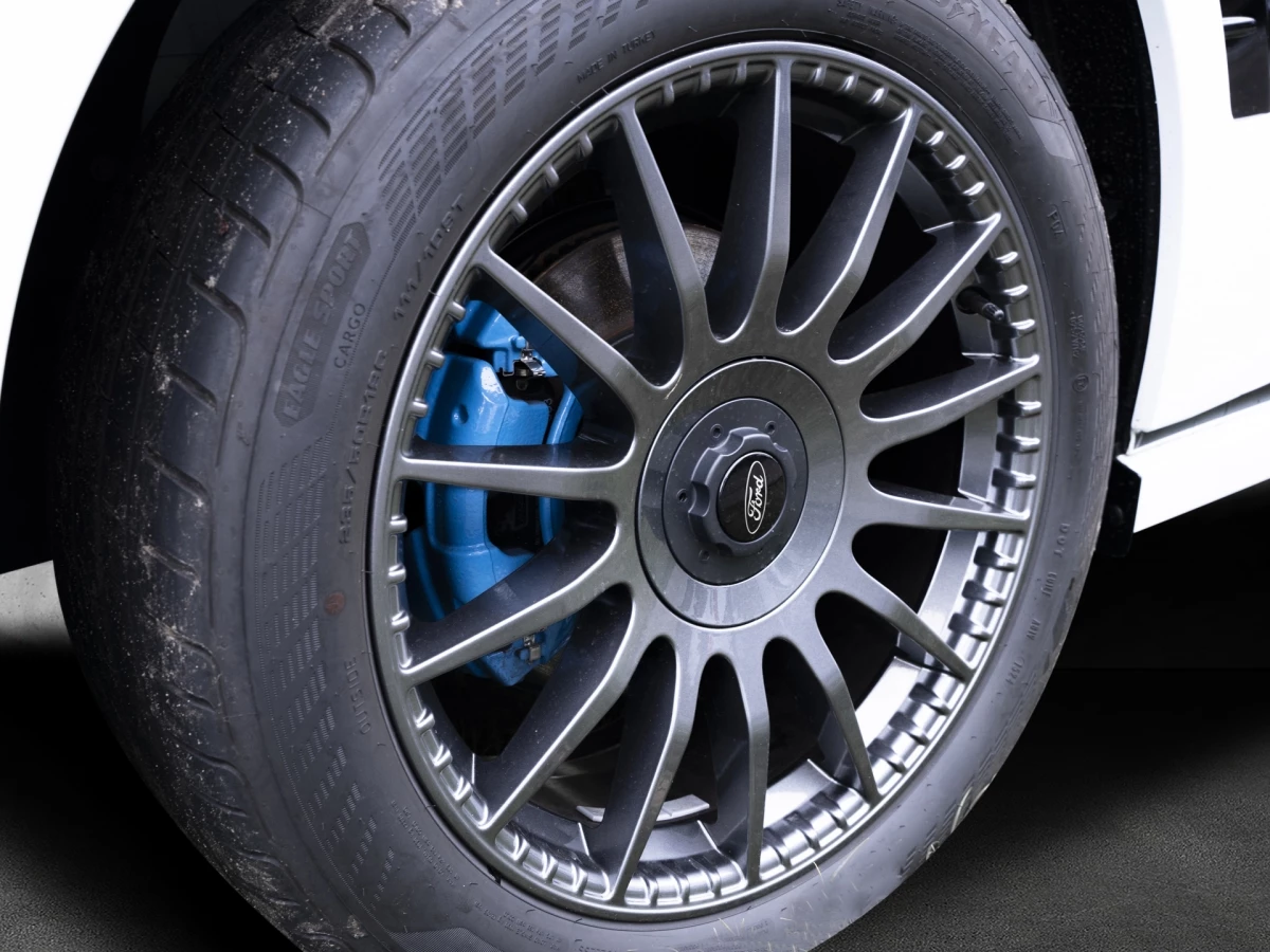 Ford-Transit Custom-image-5