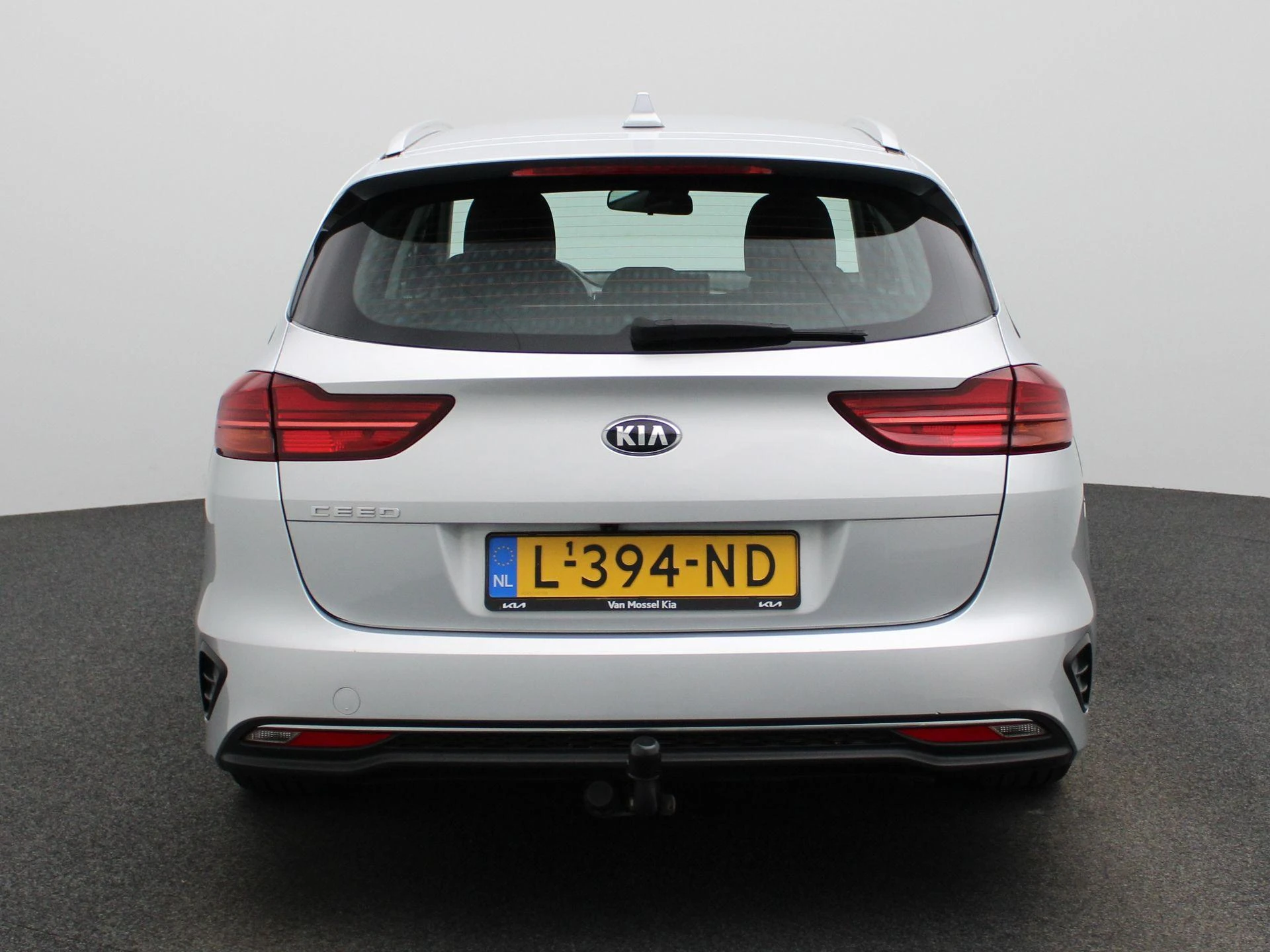 Kia-Ceed Sportswagon-image-4