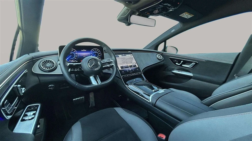 Mercedes-Benz-EQE-image-11