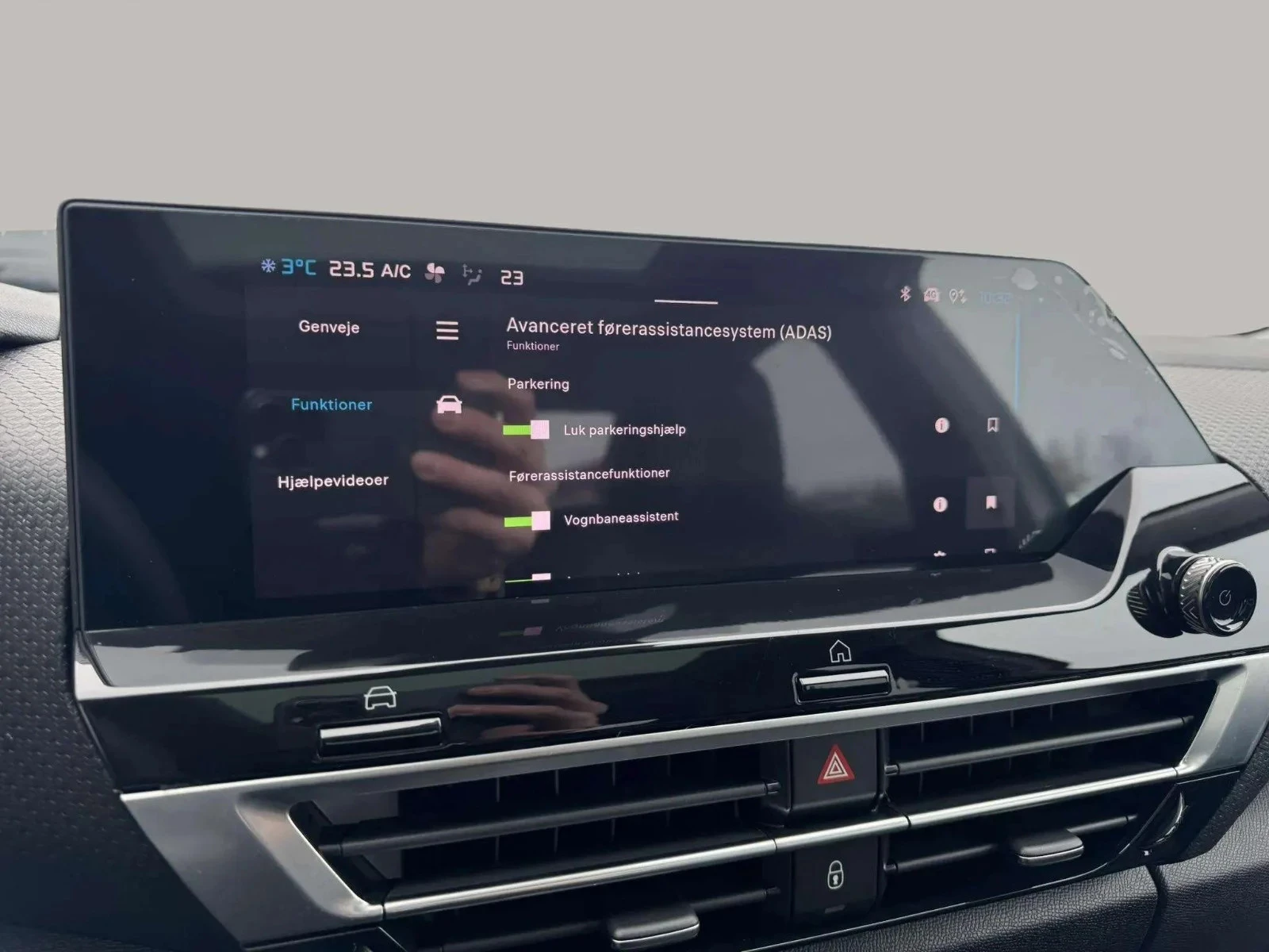 Citroën-ë-C4 X-image-19