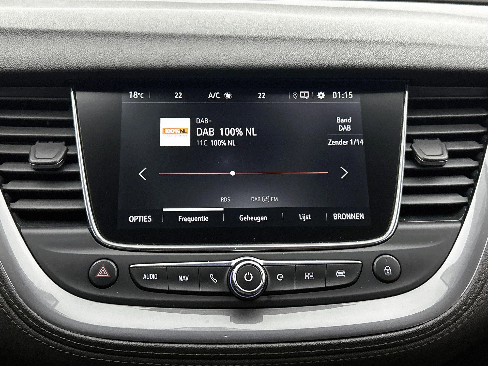 Opel-Grandland X-image-6