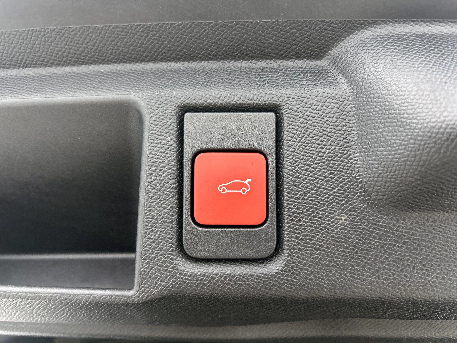 Opel Grandland 1.2 Turbo Hybrid Business Edition