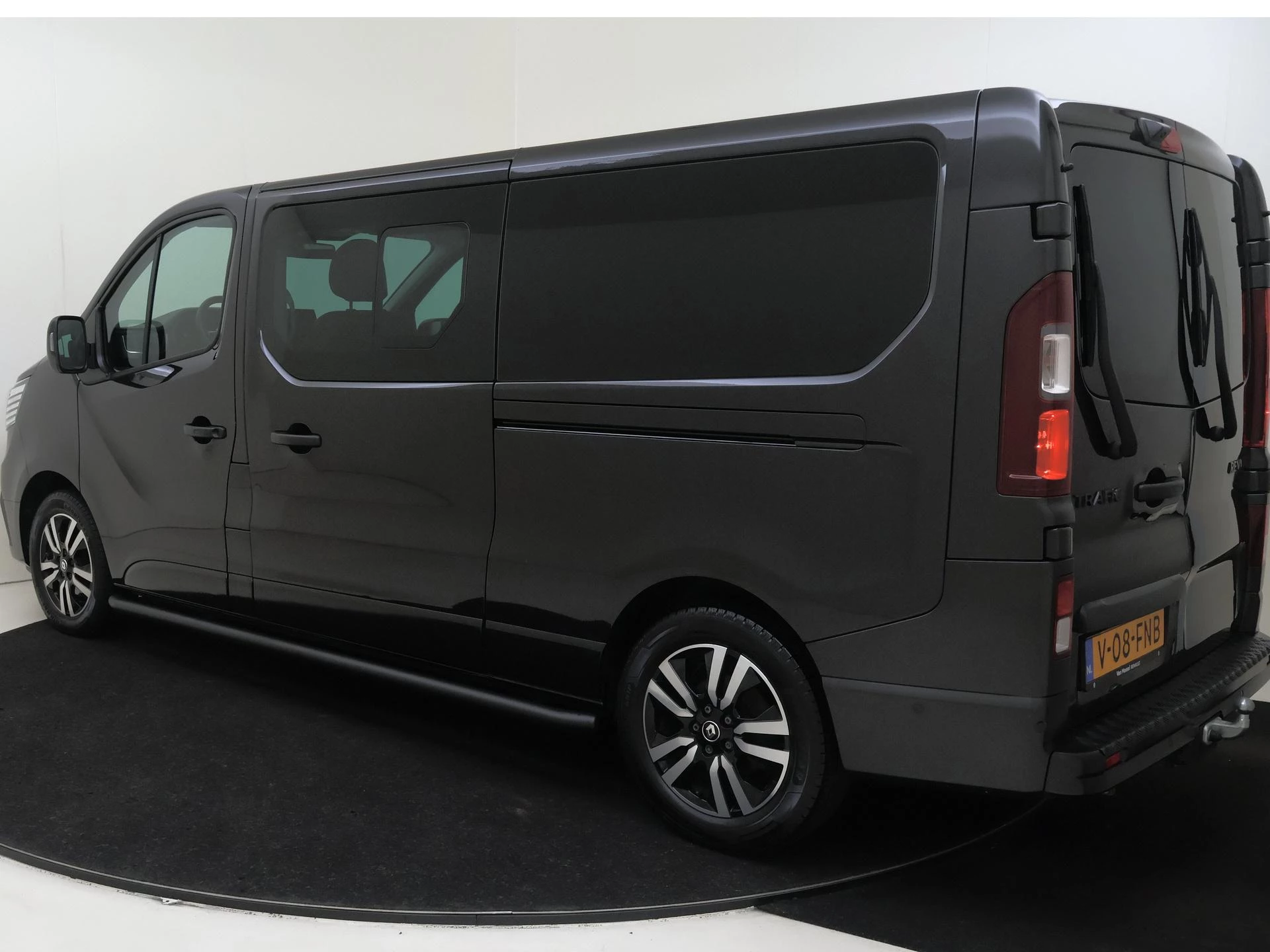 Renault-Trafic-image-2