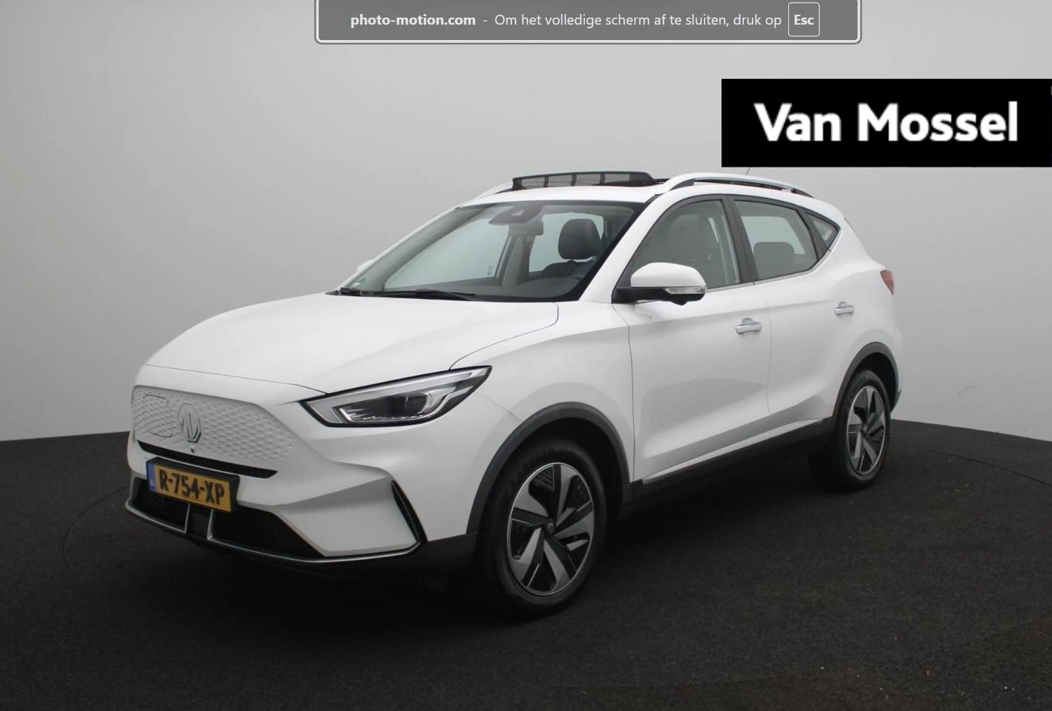 MG-ZS EV-image-0
