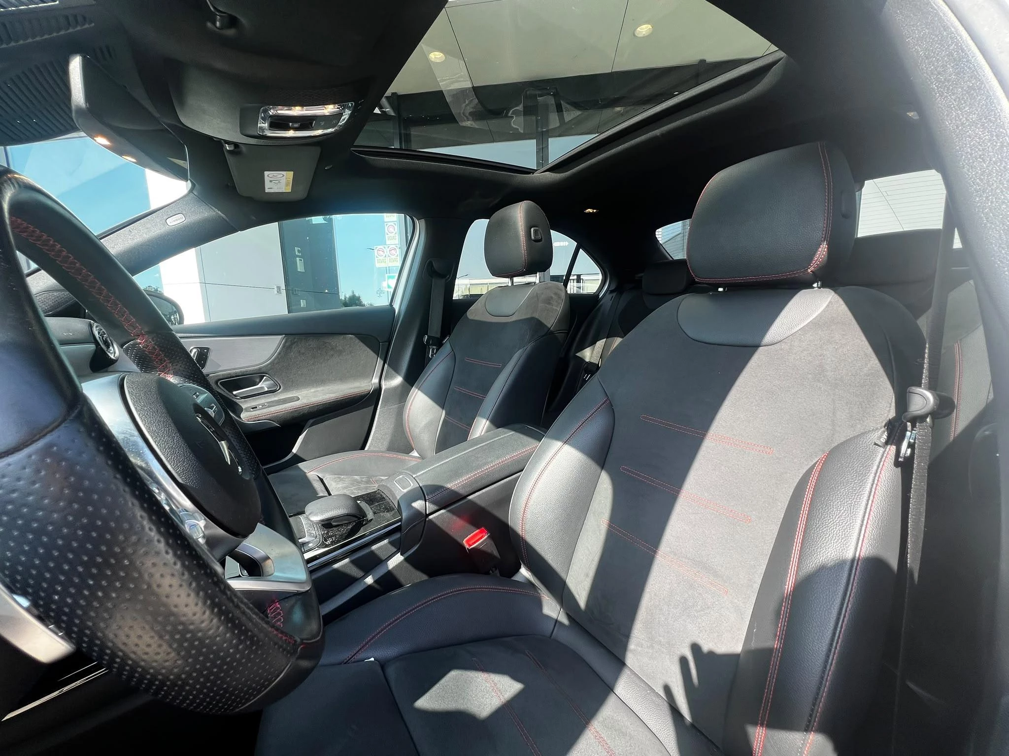 Mercedes-Benz A-Klasse 250 e Business Solution AMG Limited