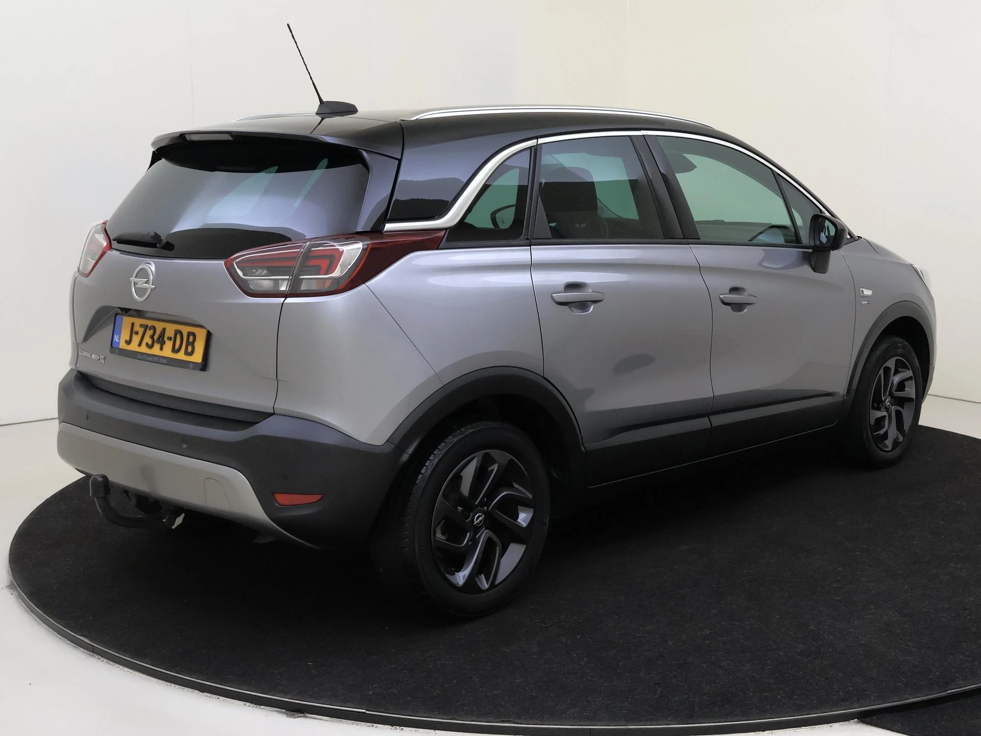 Opel-Crossland X-image-3