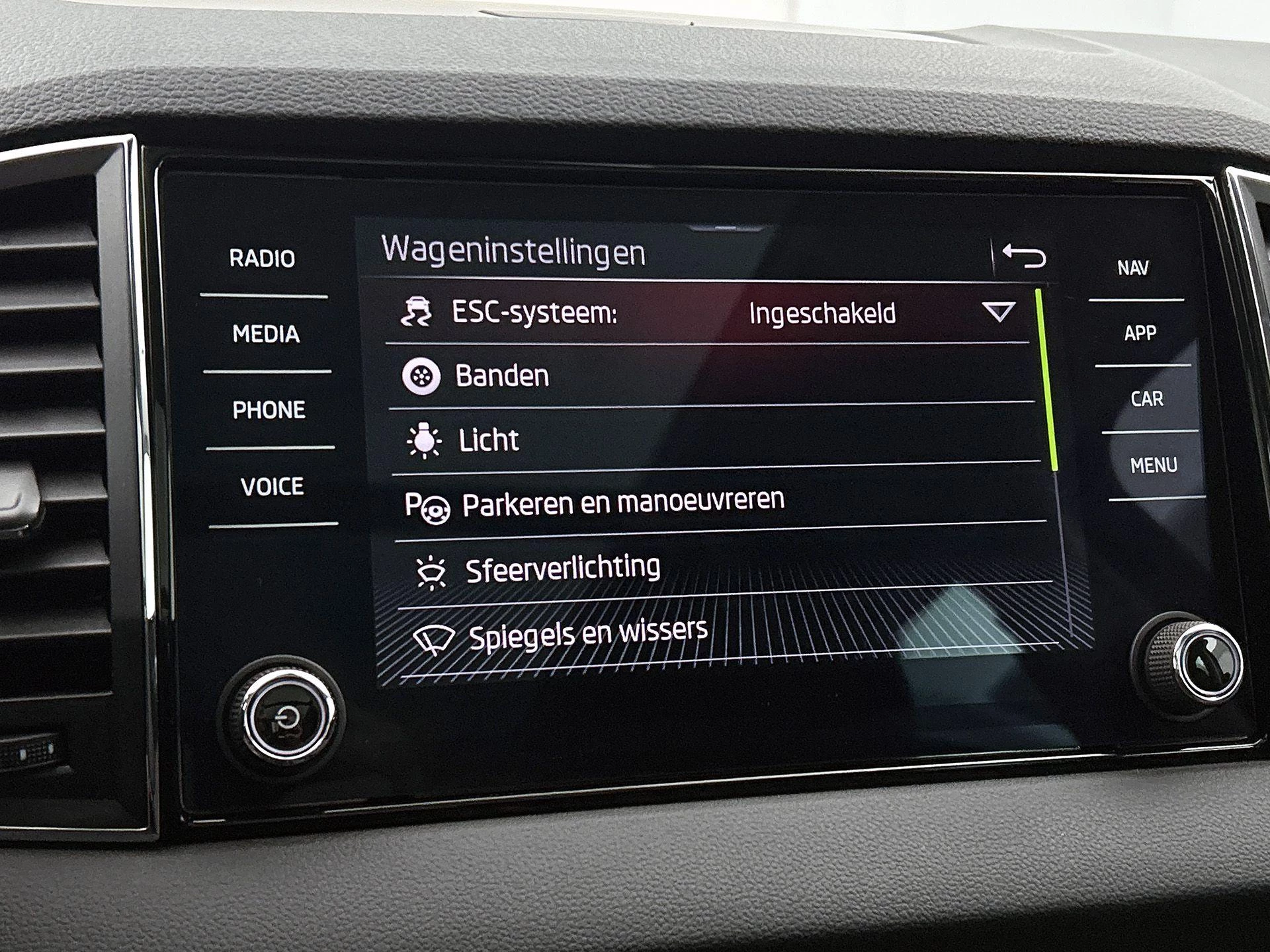 Škoda-Karoq-image-13