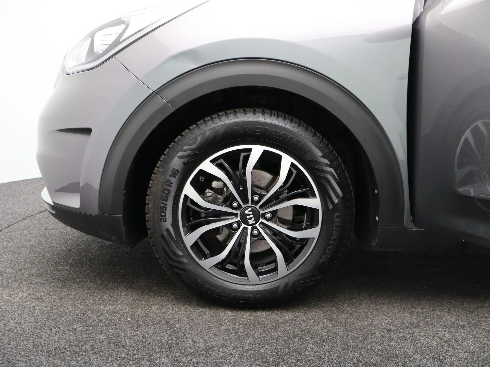 Kia-Niro-image-14
