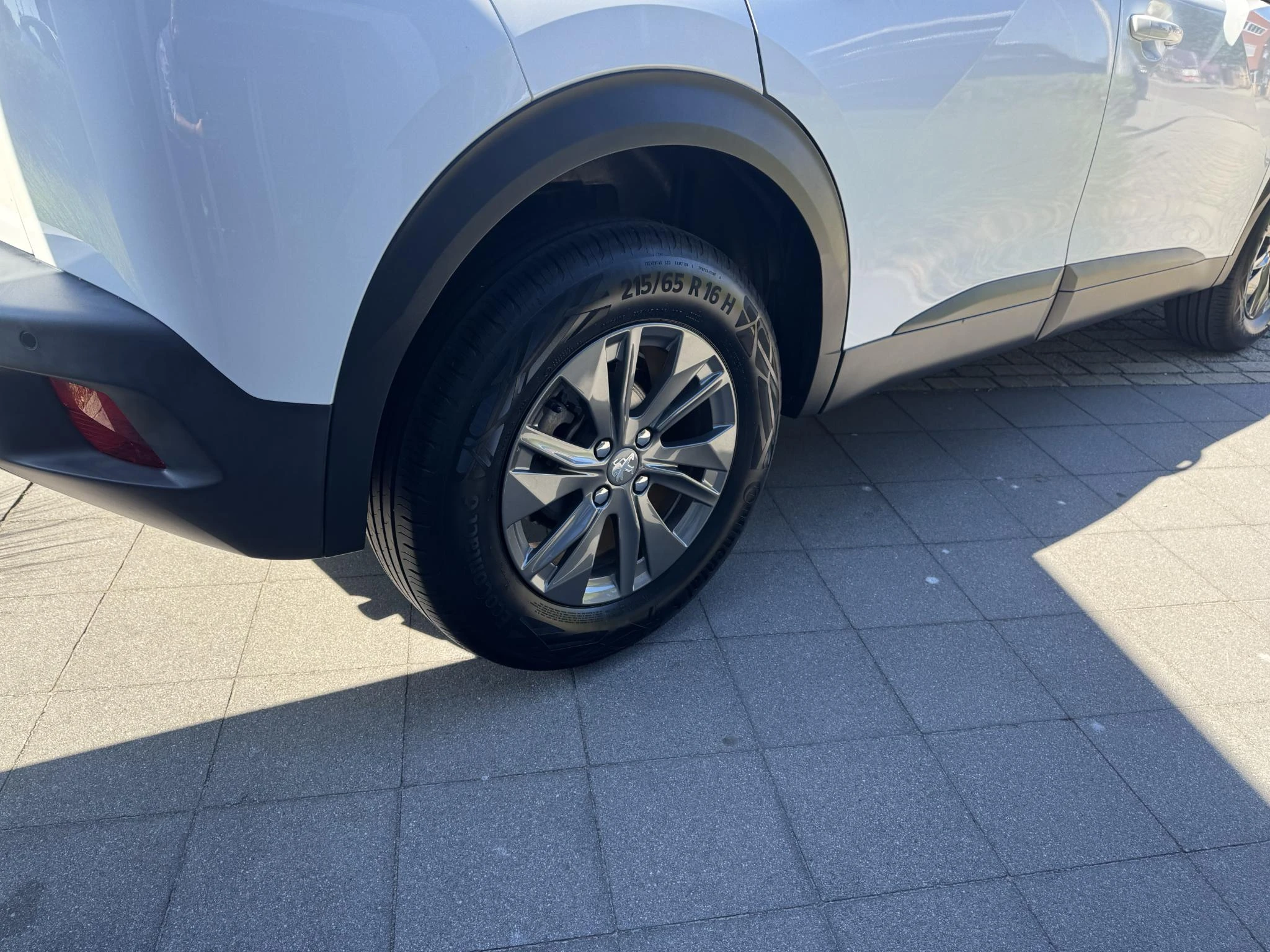 Peugeot-2008-image-12