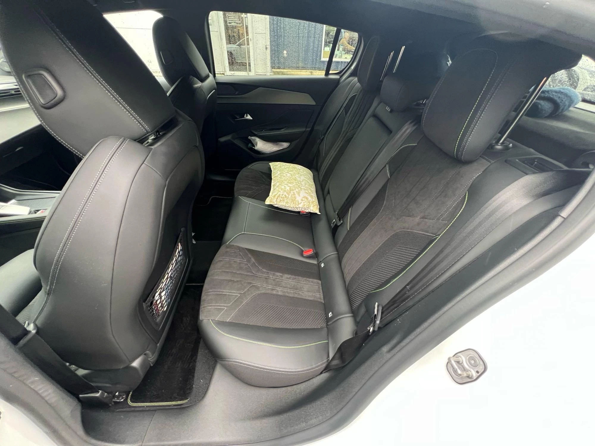 Peugeot-308-image-18