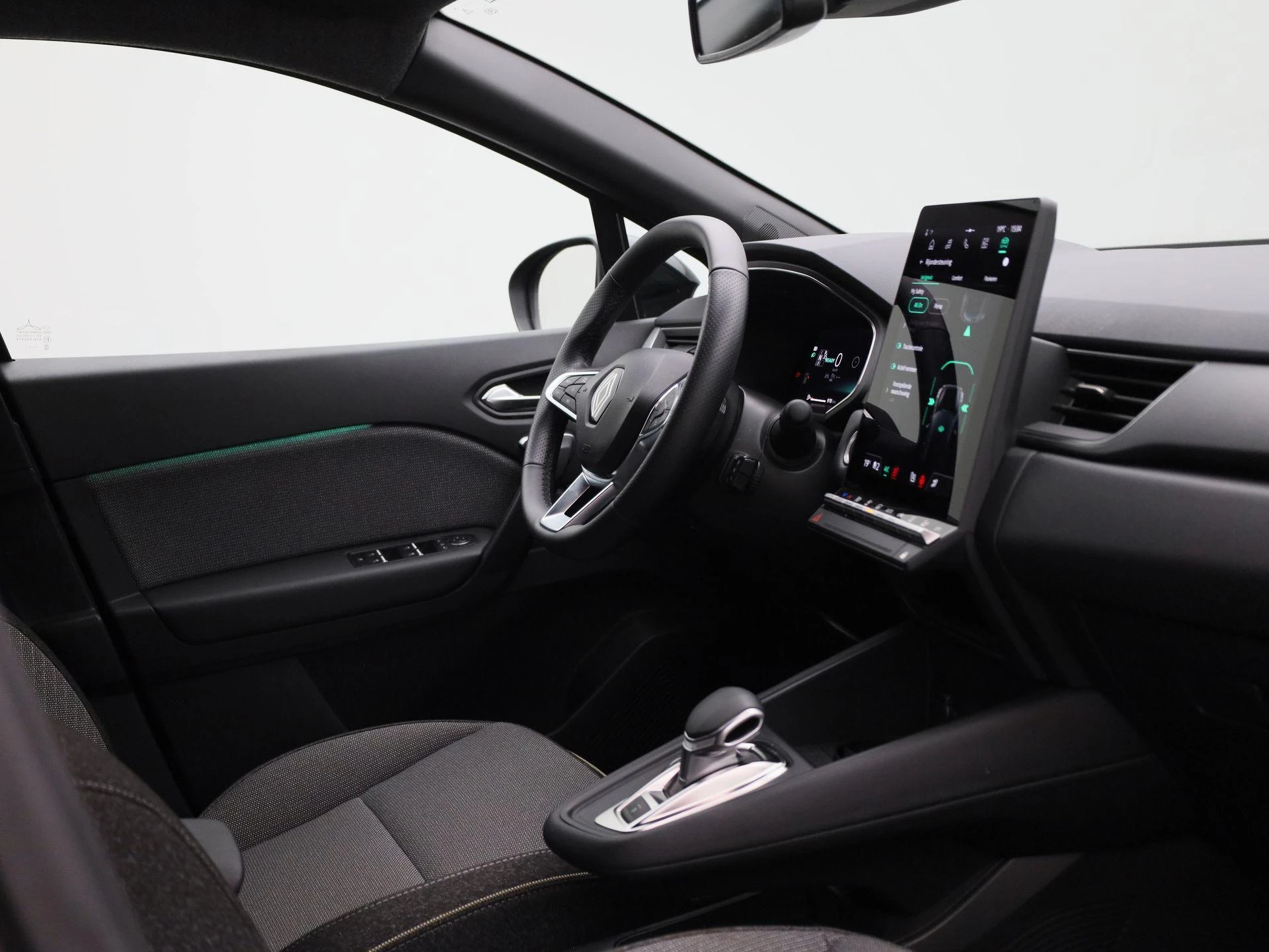 Renault-Captur-image-32