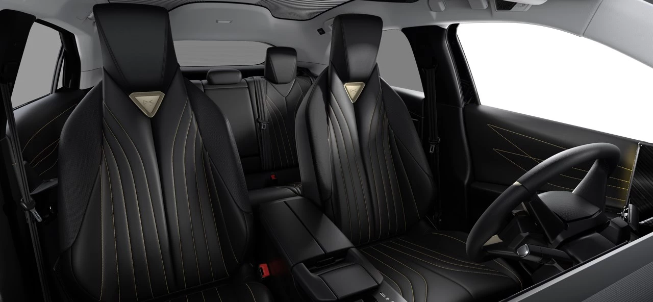 DS N°8 Pallas Black Edition