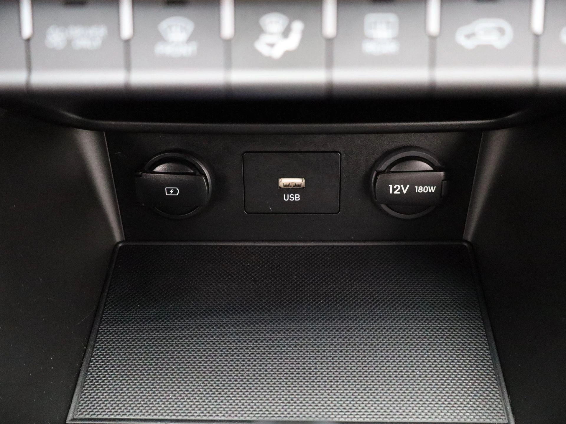 Hyundai-Kona-image-19