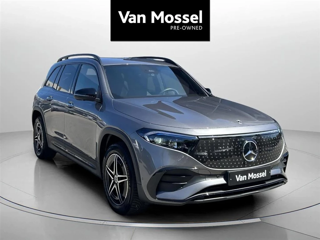 Mercedes-Benz-EQB-image-2