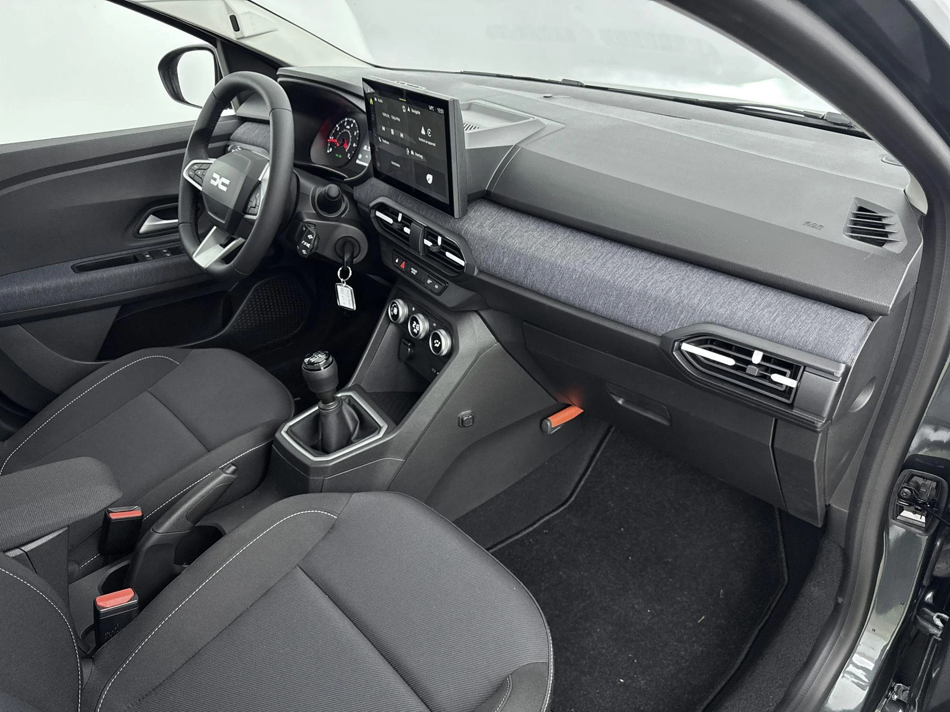 Dacia-Sandero-image-17